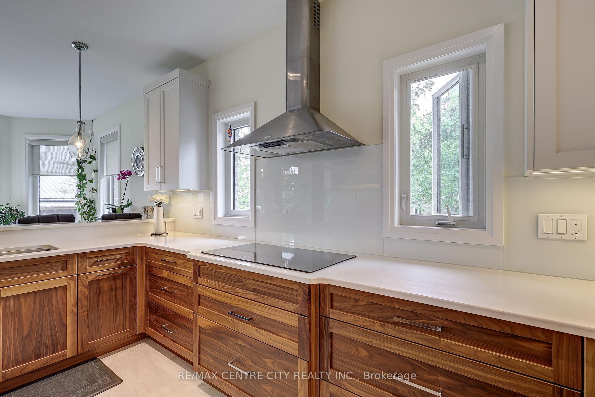 Photo 17 of 11630 Imperial Road Highway, Malahide, Rural Malahide — HOMEH