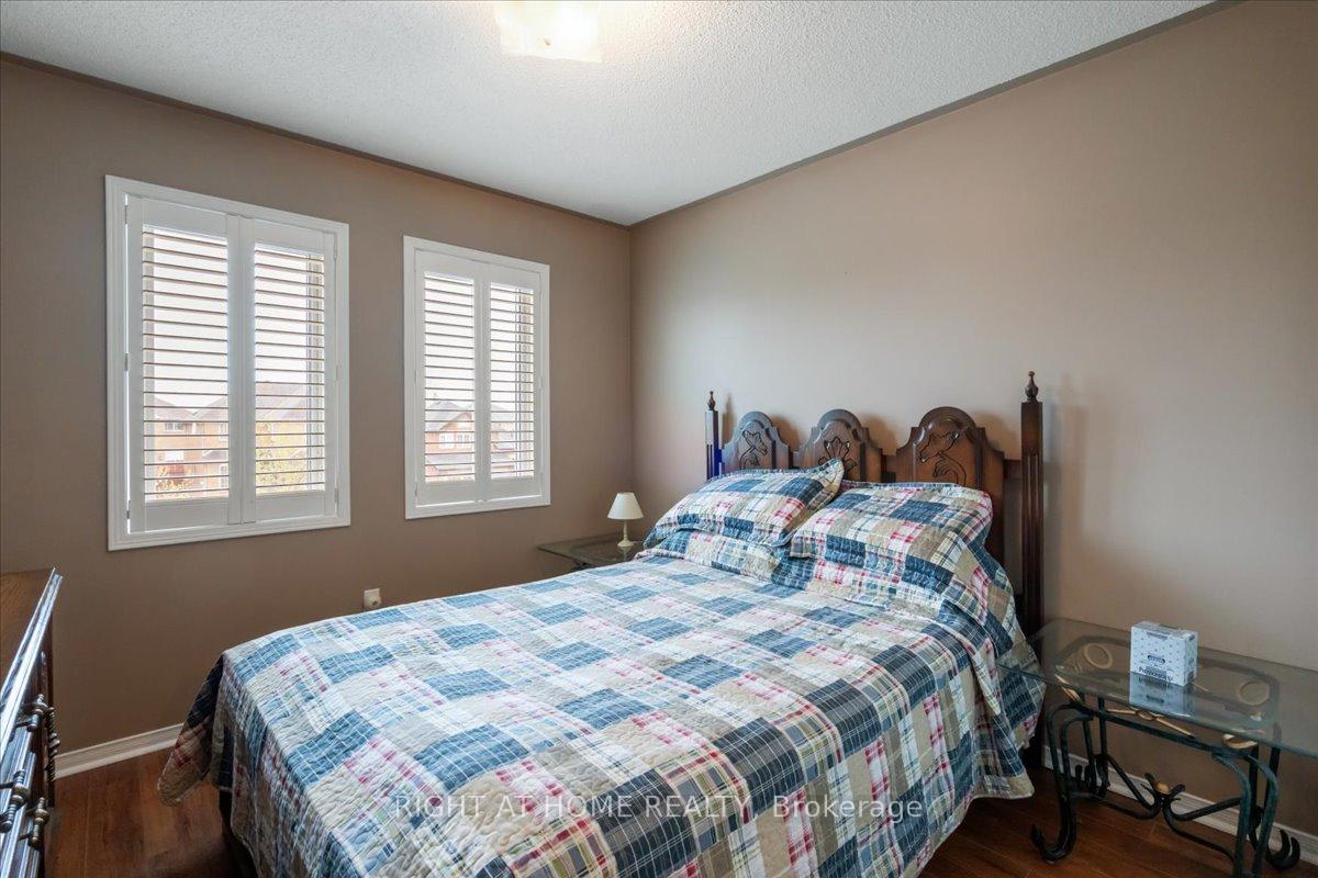 Photo 19 of 24 Suncrest Drive, Brampton, Brampton West — HOMEH
