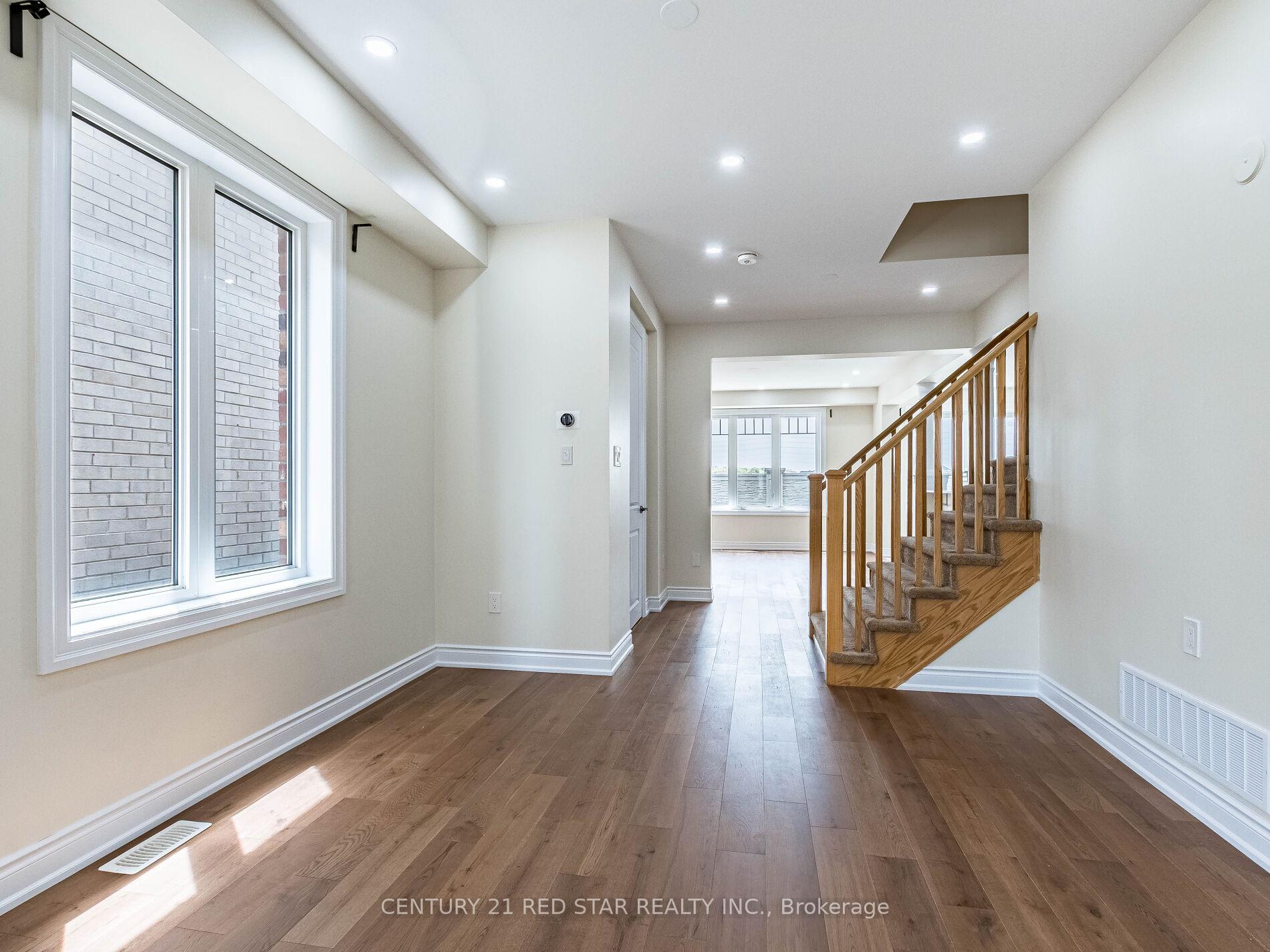 Photo 13 of 60 Callandar Road, Brampton, Northwest Brampton — HOMEH