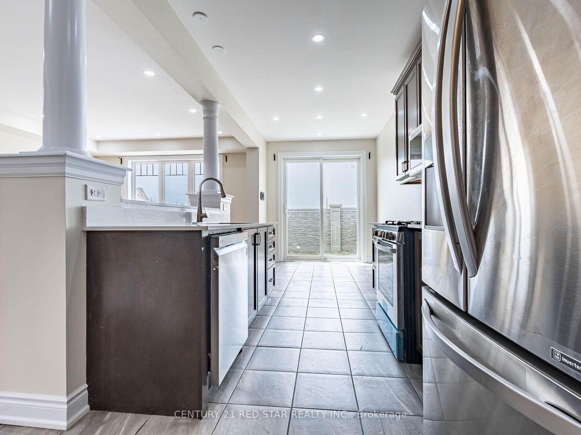 Photo 24 of 60 Callandar Road, Brampton, Northwest Brampton — HOMEH