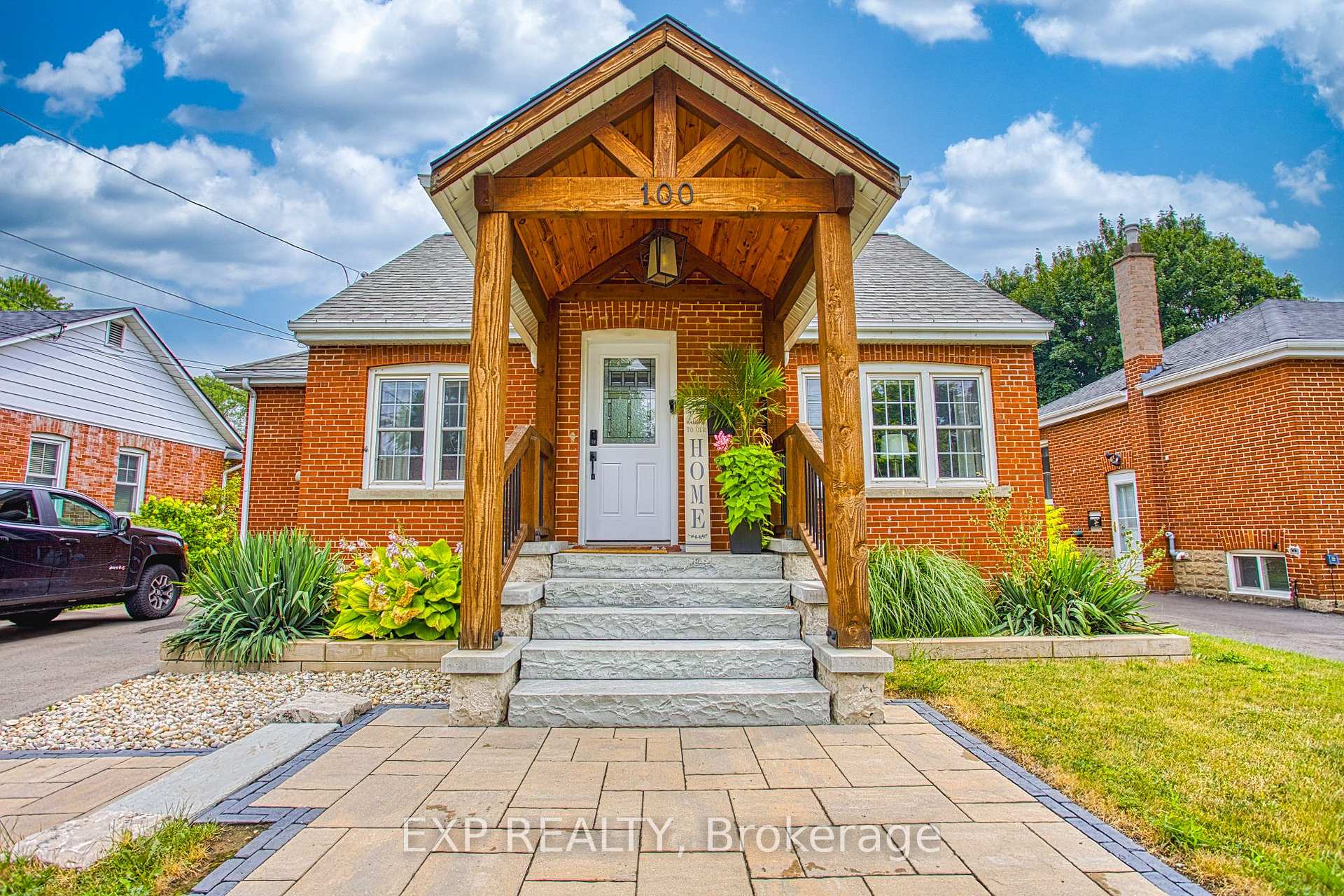 Photo 24 of 100 Second Street N, Hamilton, Stoney Creek — HOMEH