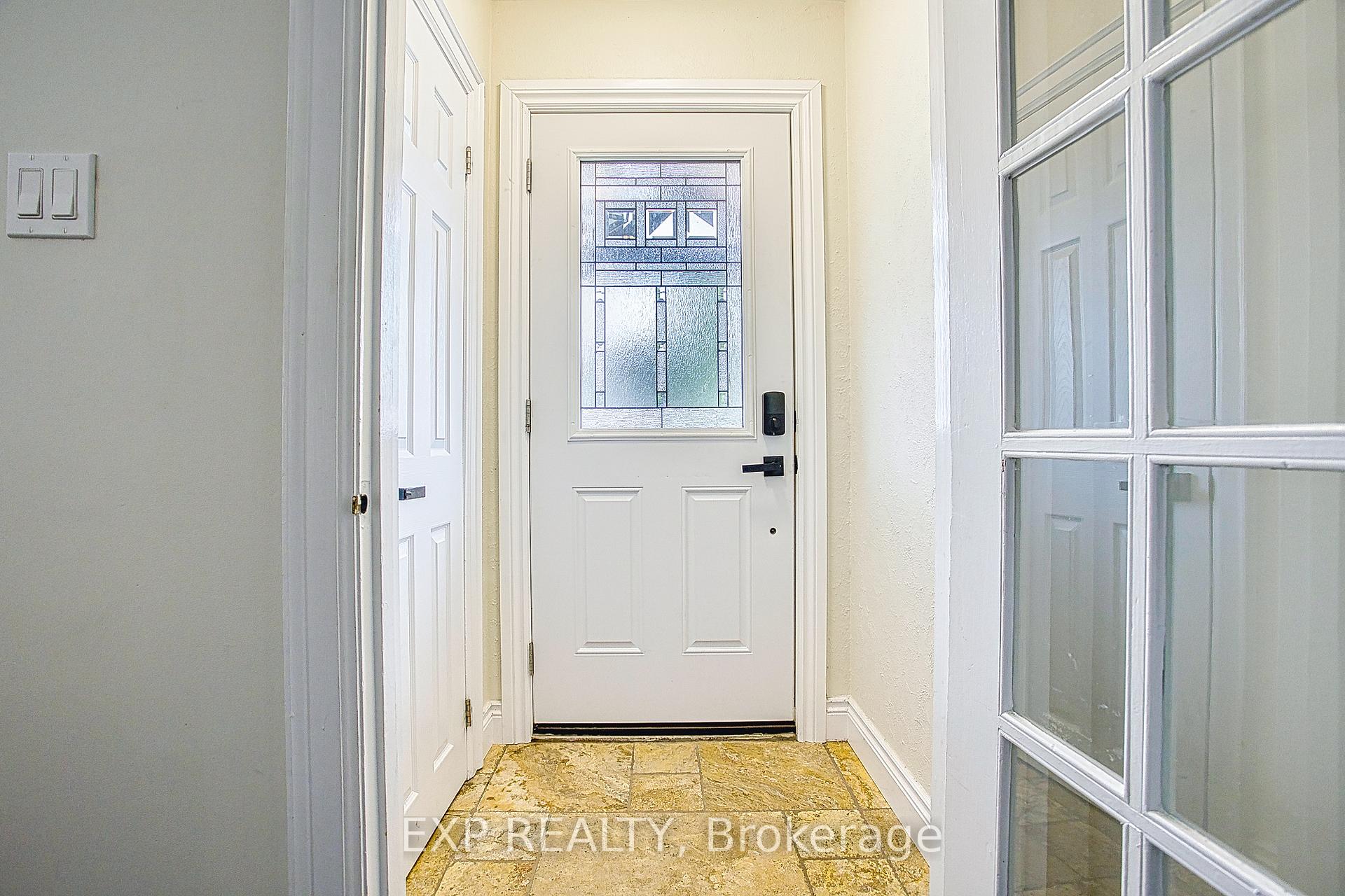 Photo 26 of 100 Second Street N, Hamilton, Stoney Creek — HOMEH