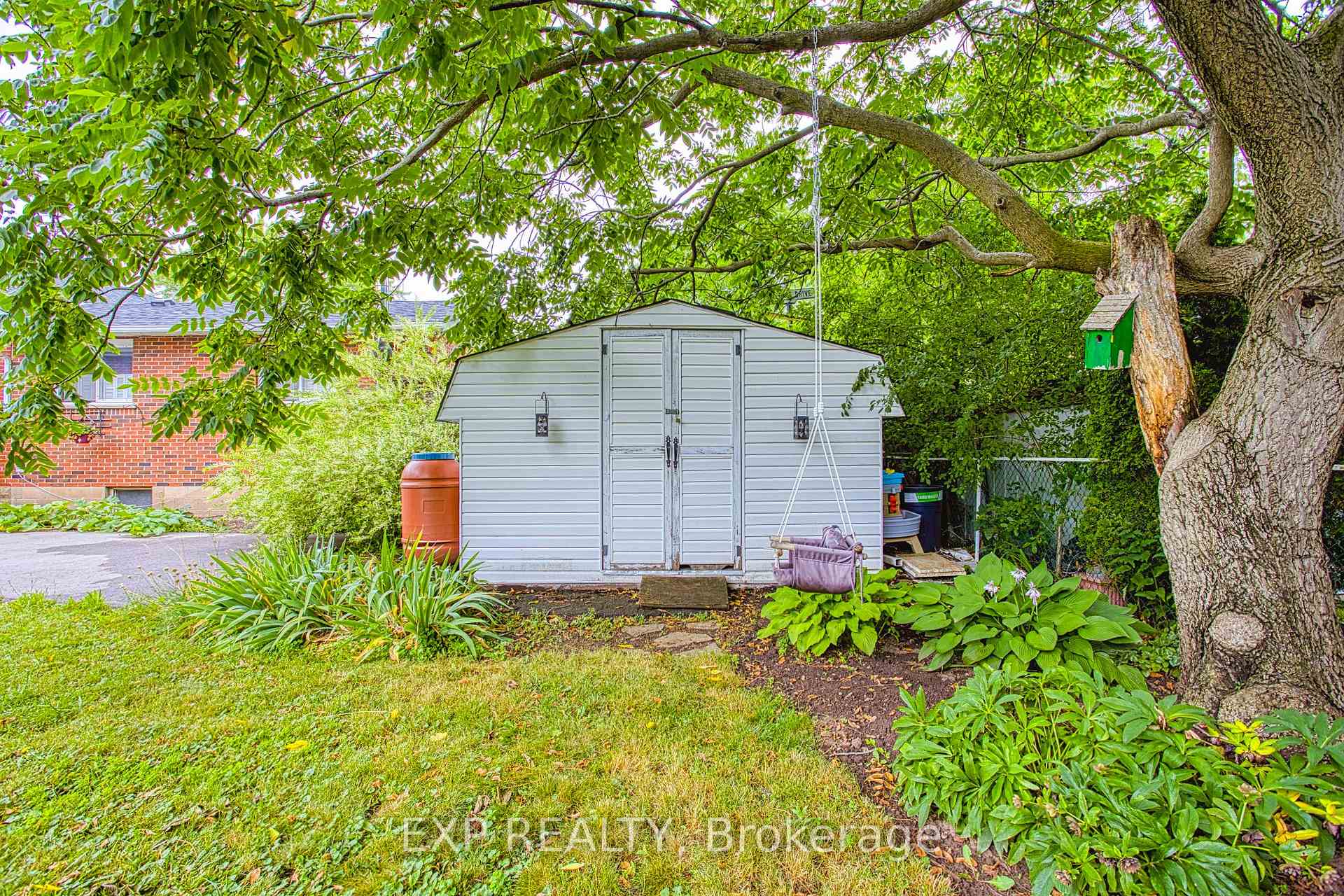 Photo 83 of 100 Second Street N, Hamilton, Stoney Creek — HOMEH