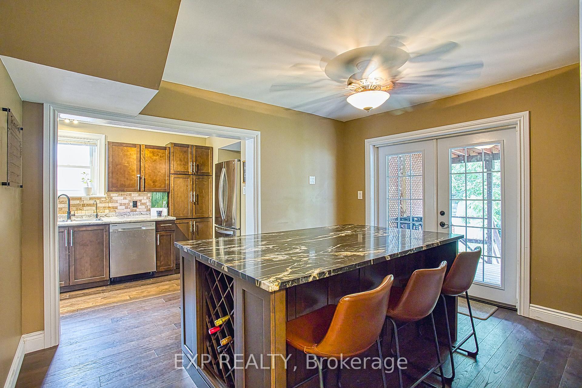 Photo 20 of 100 Second Street N, Hamilton, Stoney Creek — HOMEH