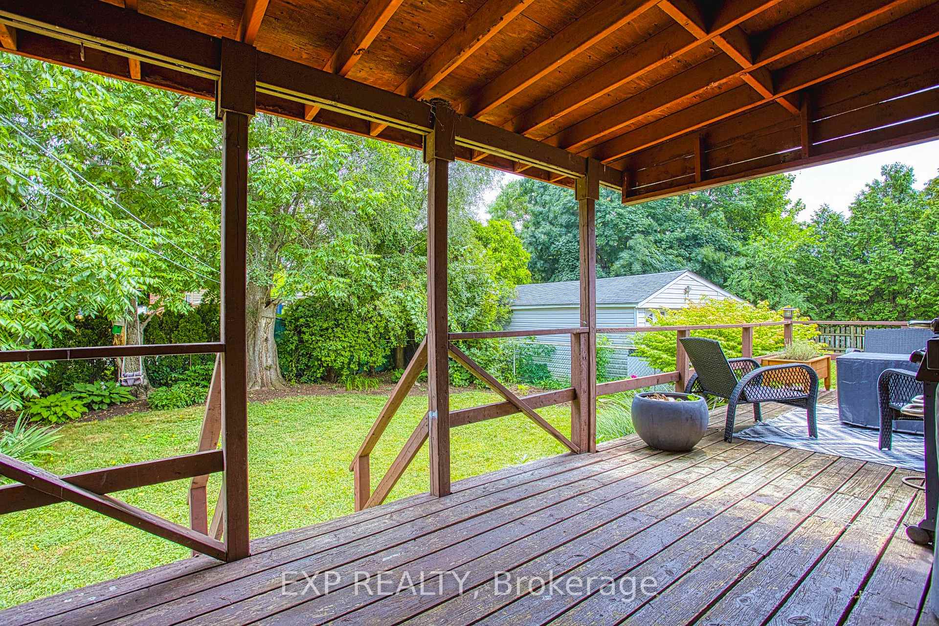 Photo 77 of 100 Second Street N, Hamilton, Stoney Creek — HOMEH