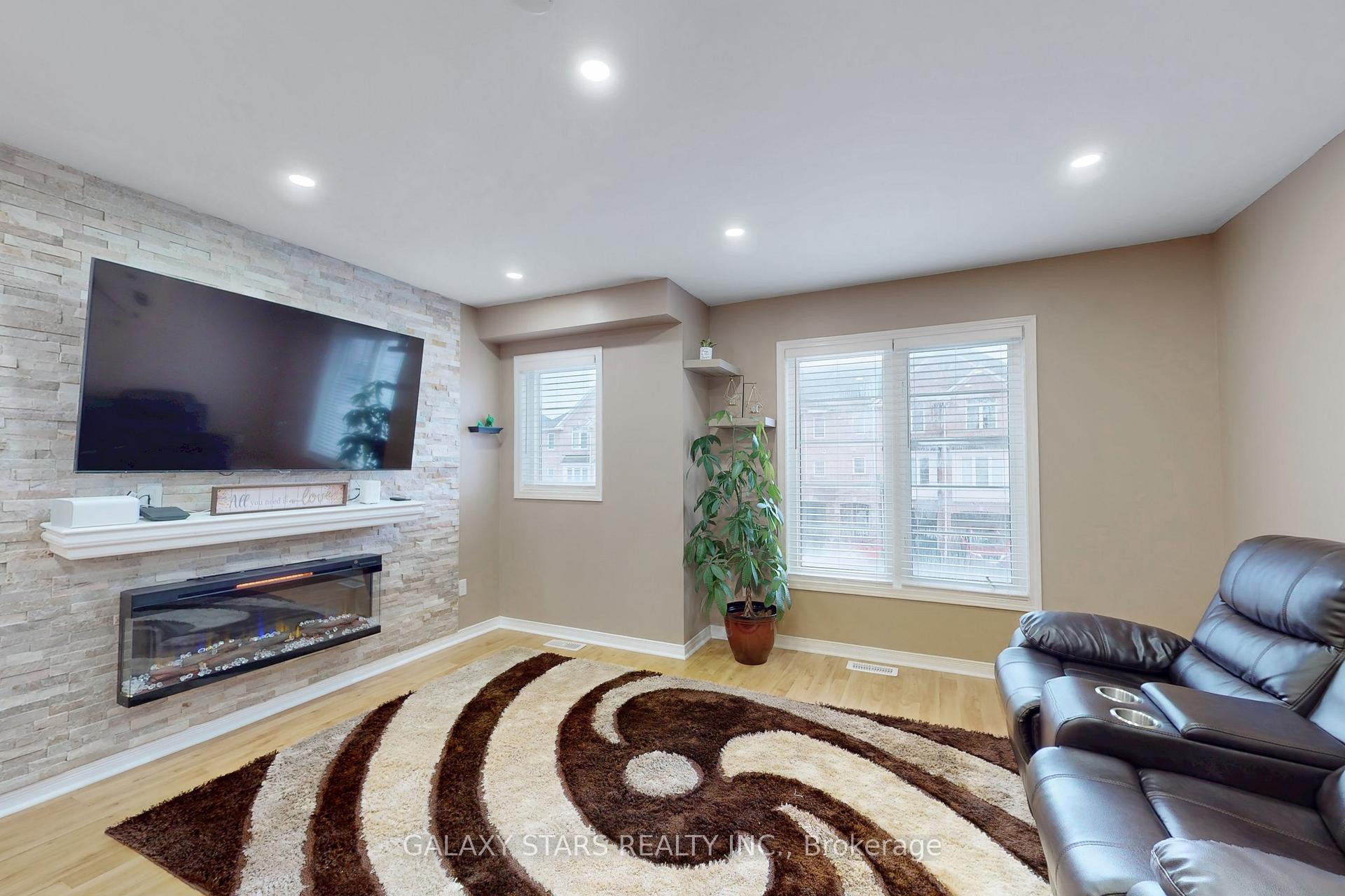 Photo 3 of 24 Stonewood Street, Ajax, South West — HOMEH