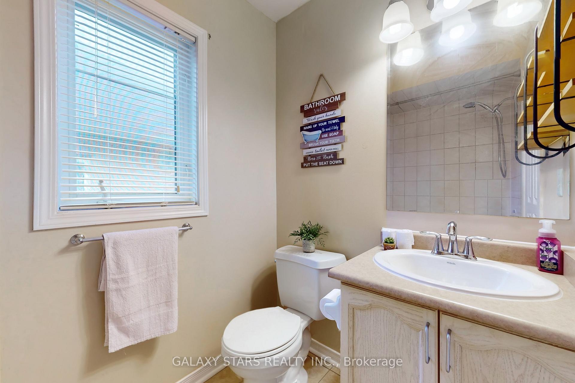 Photo 22 of 24 Stonewood Street, Ajax, South West — HOMEH