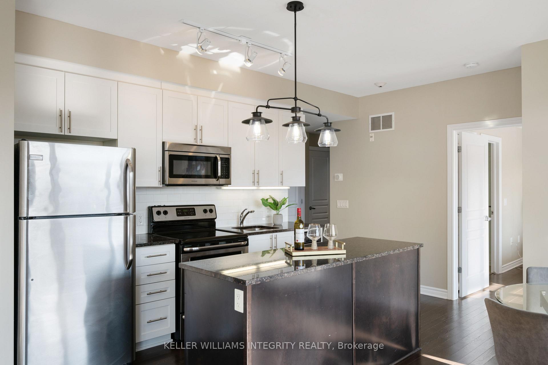 Photo 9 of Unit 305, 655 Beauparc Private, Ottawa, Cyrville — HOMEH