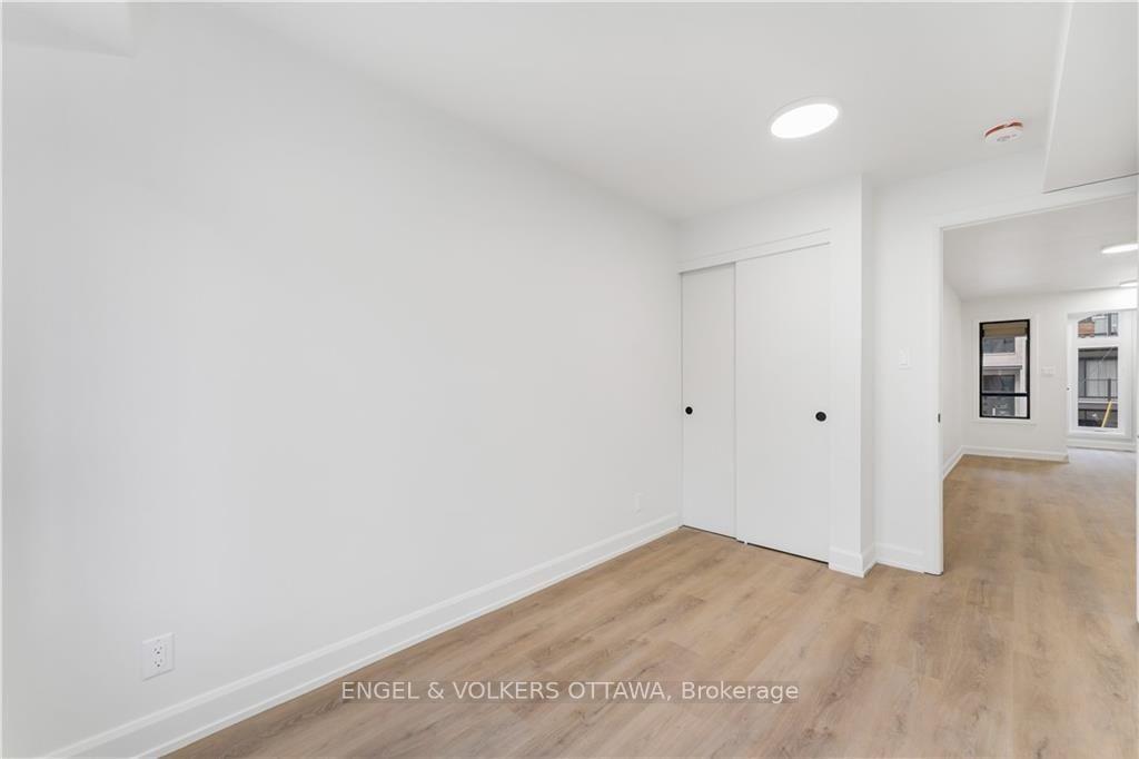 Photo 2 of Unit 2, 2 Monk Street, Ottawa, Glebe — HOMEH
