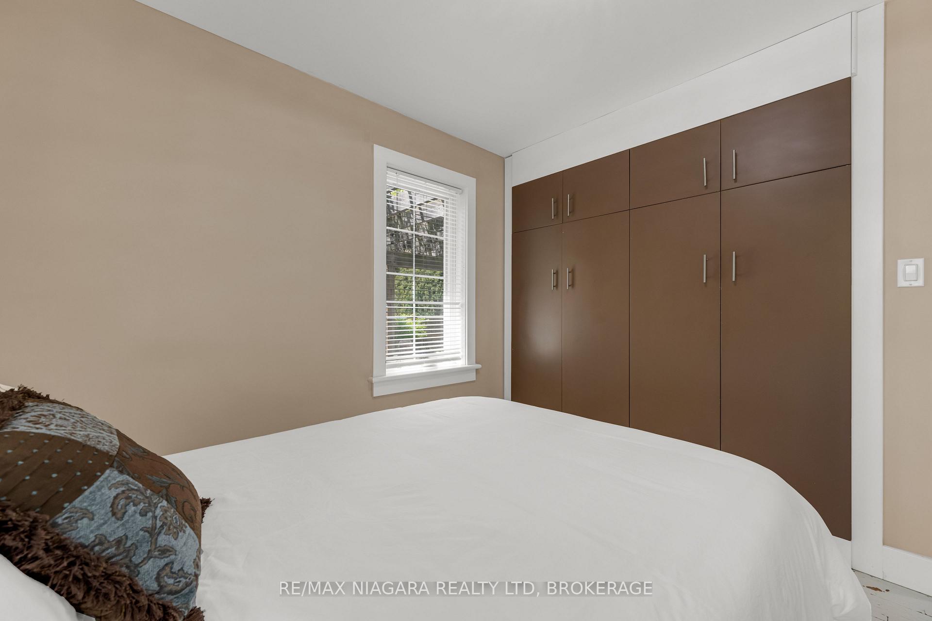Photo 43 of 85 Booth Street, St. Catharines, Vine/Linwell — HOMEH