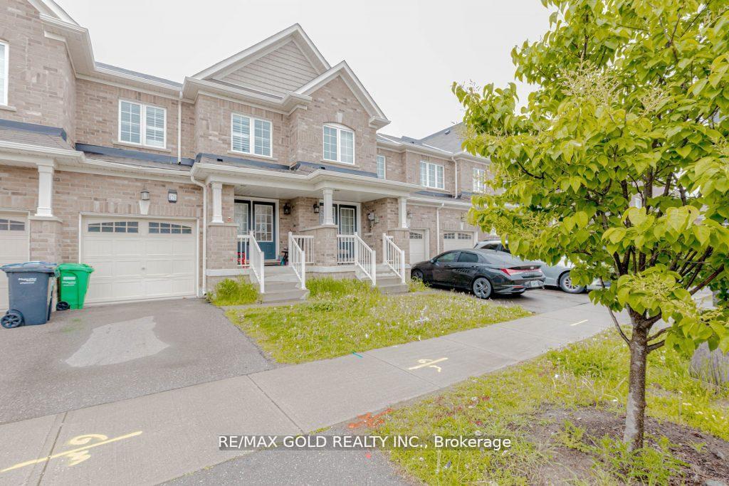 Photo 2 of 475 Queen Mary Drive, Brampton, Northwest Brampton — HOMEH