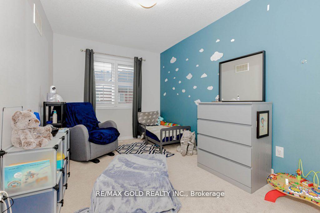 Photo 28 of 475 Queen Mary Drive, Brampton, Northwest Brampton — HOMEH