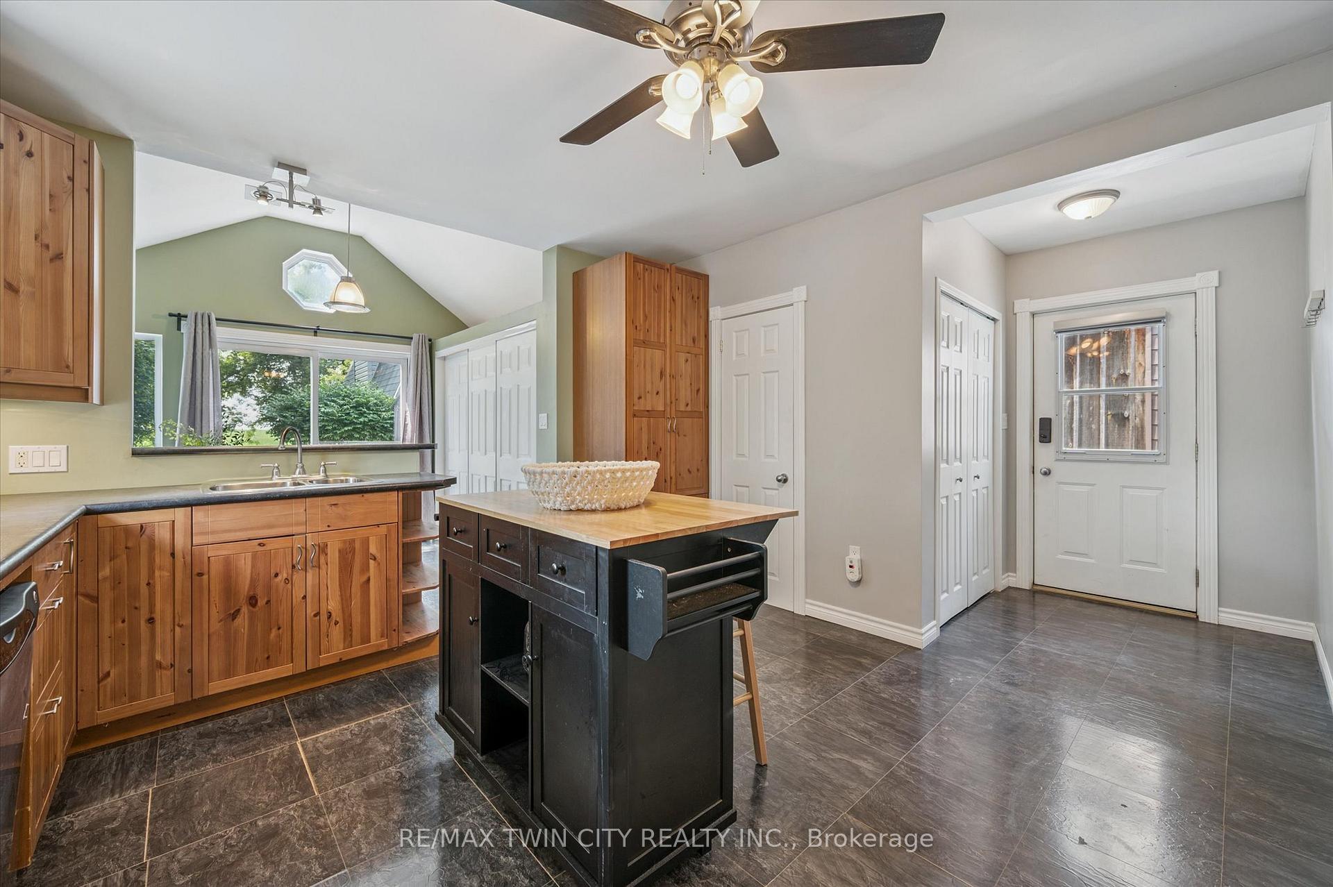 Photo 19 of 241 8 Highway, Hamilton, Greensville — HOMEH