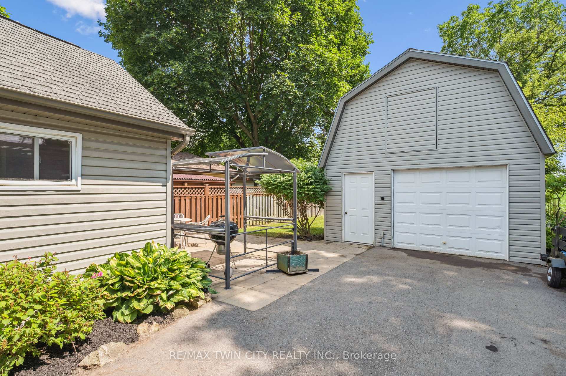 Photo 24 of 241 8 Highway, Hamilton, Greensville — HOMEH