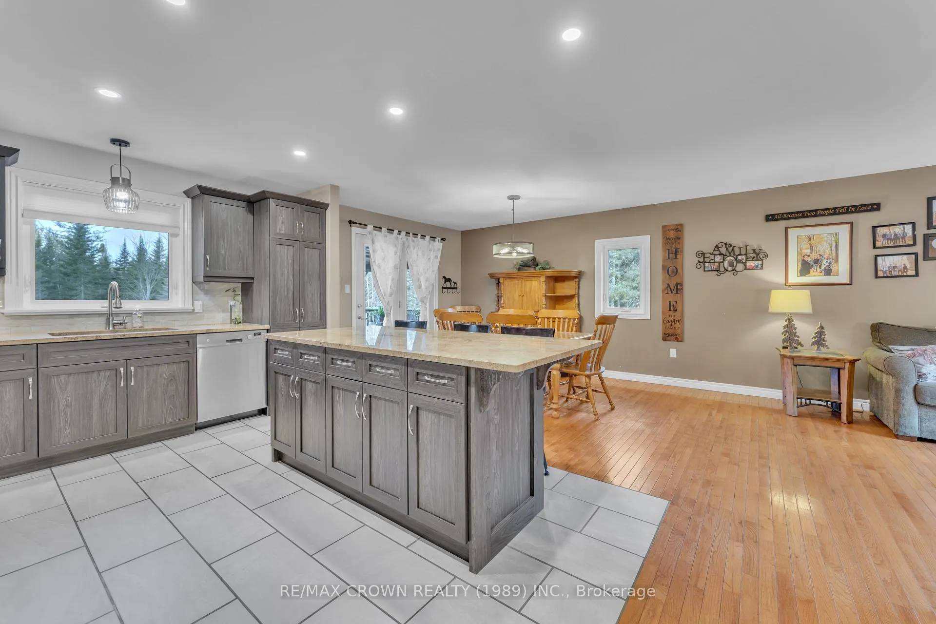 Photo 10 of 65 Byers Road, Callander — HOMEH