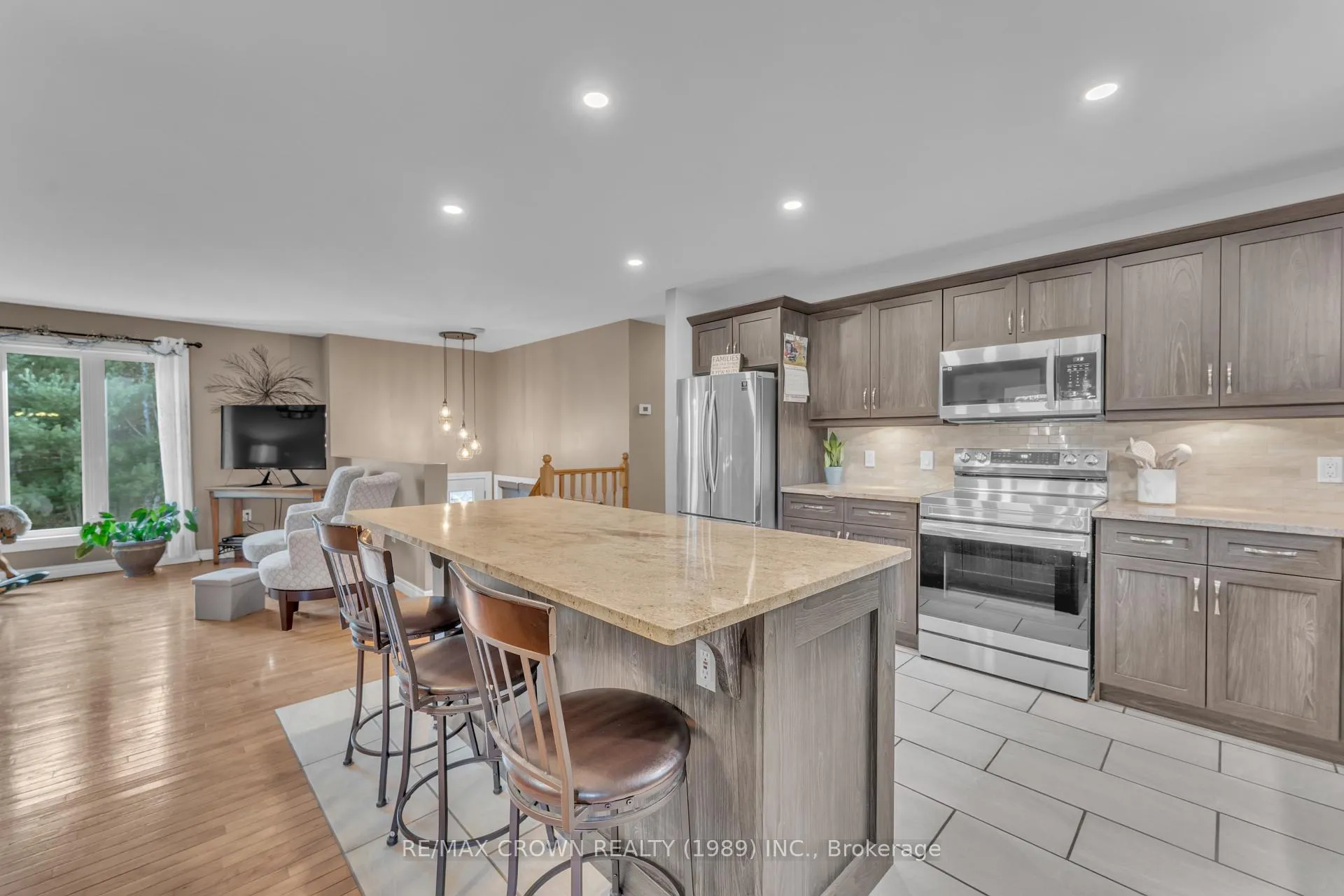 Photo 11 of 65 Byers Road, Callander — HOMEH