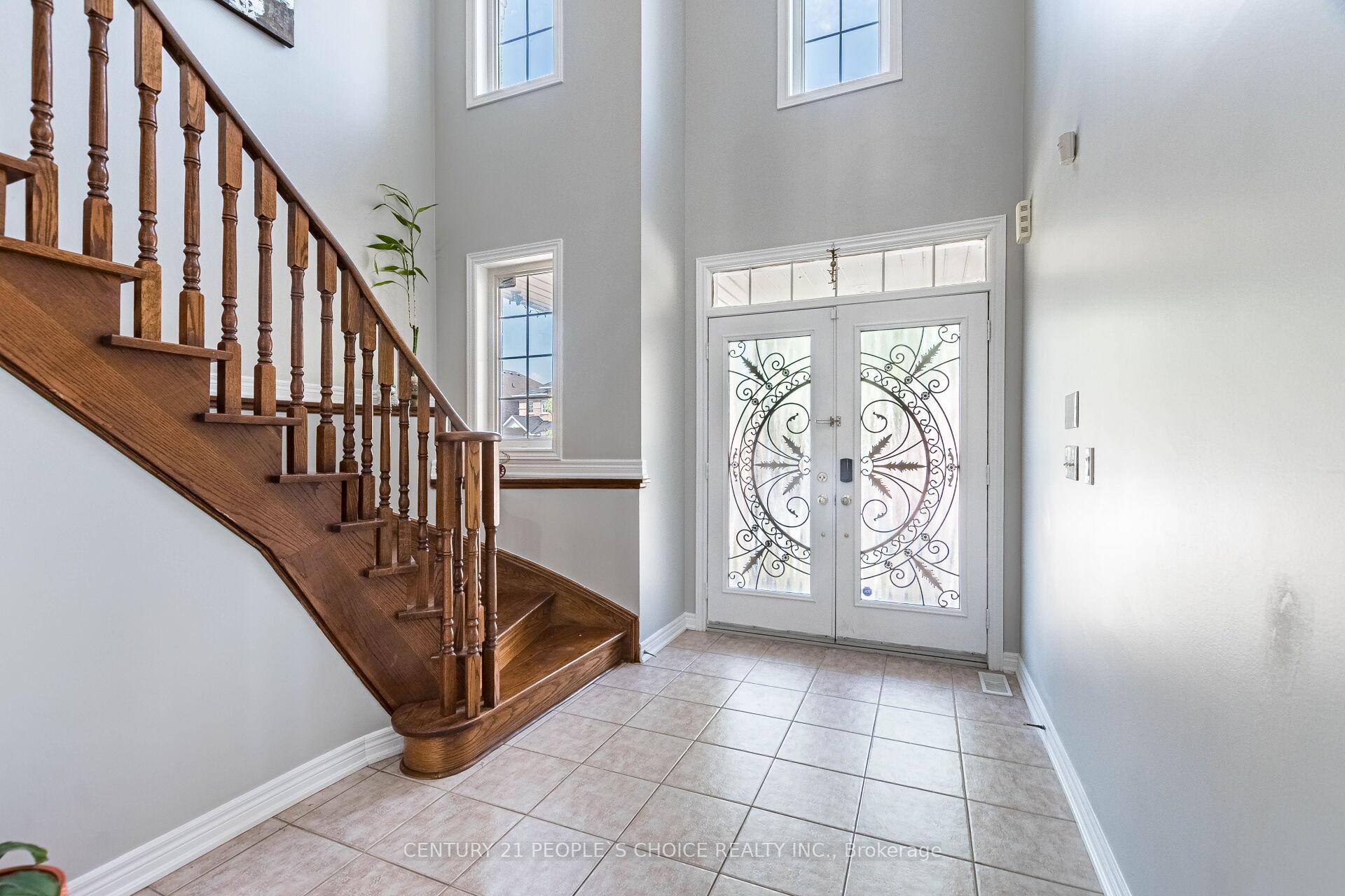 Photo 4 of 9 Mellowood Avenue, Brampton, Bram East — HOMEH