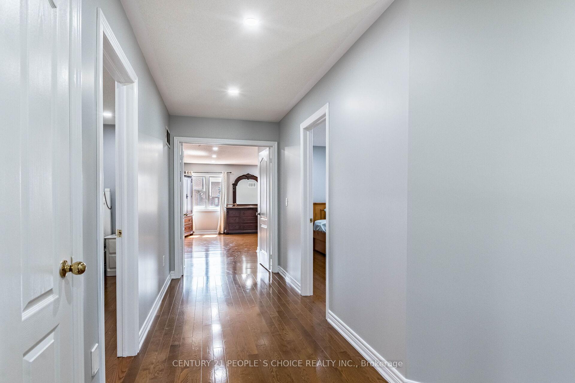 Photo 18 of 9 Mellowood Avenue, Brampton, Bram East — HOMEH
