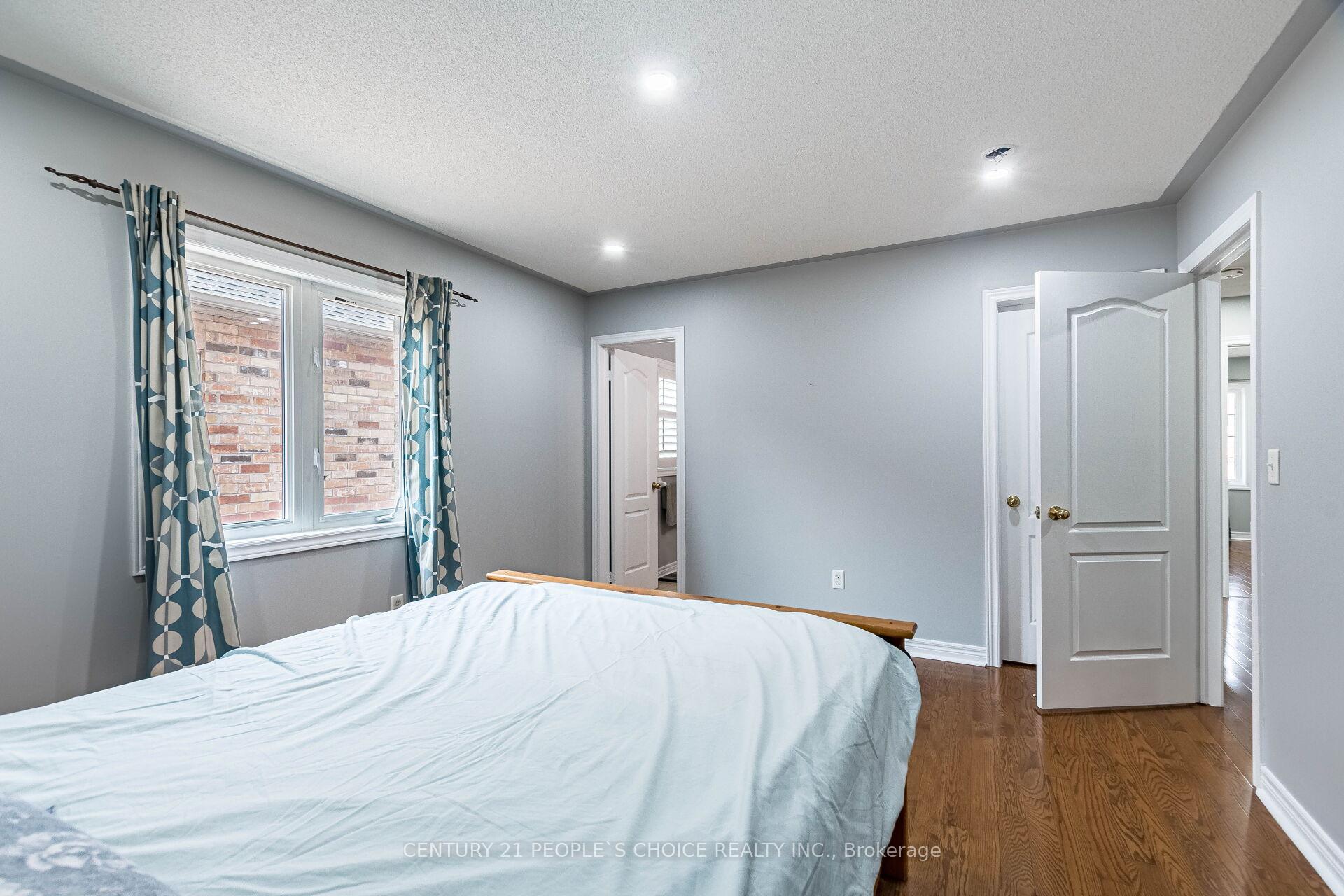 Photo 32 of 9 Mellowood Avenue, Brampton, Bram East — HOMEH