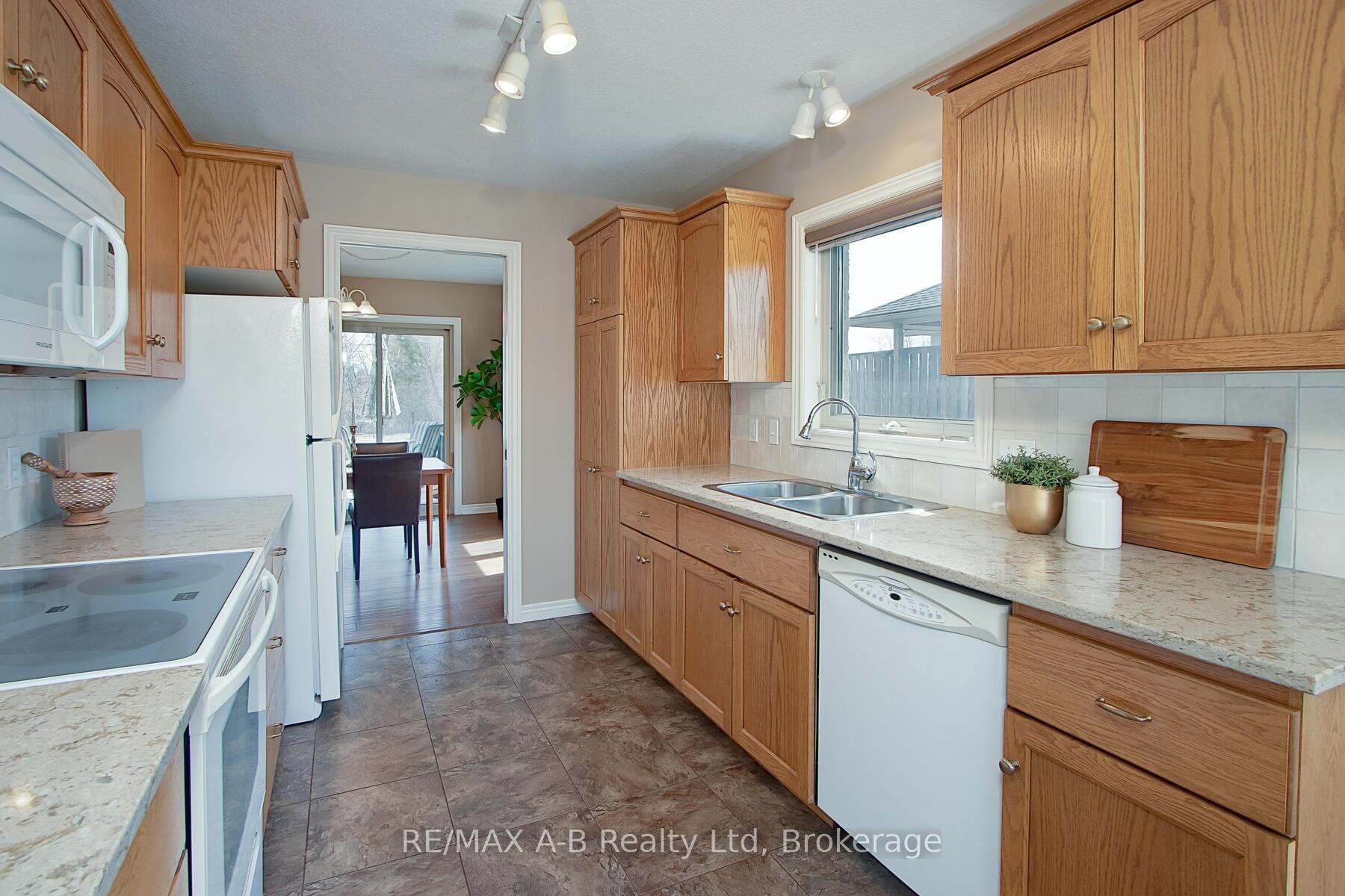 Photo 14 of Unit 3, 231 Napier Street, West Perth, Mitchell — HOMEH