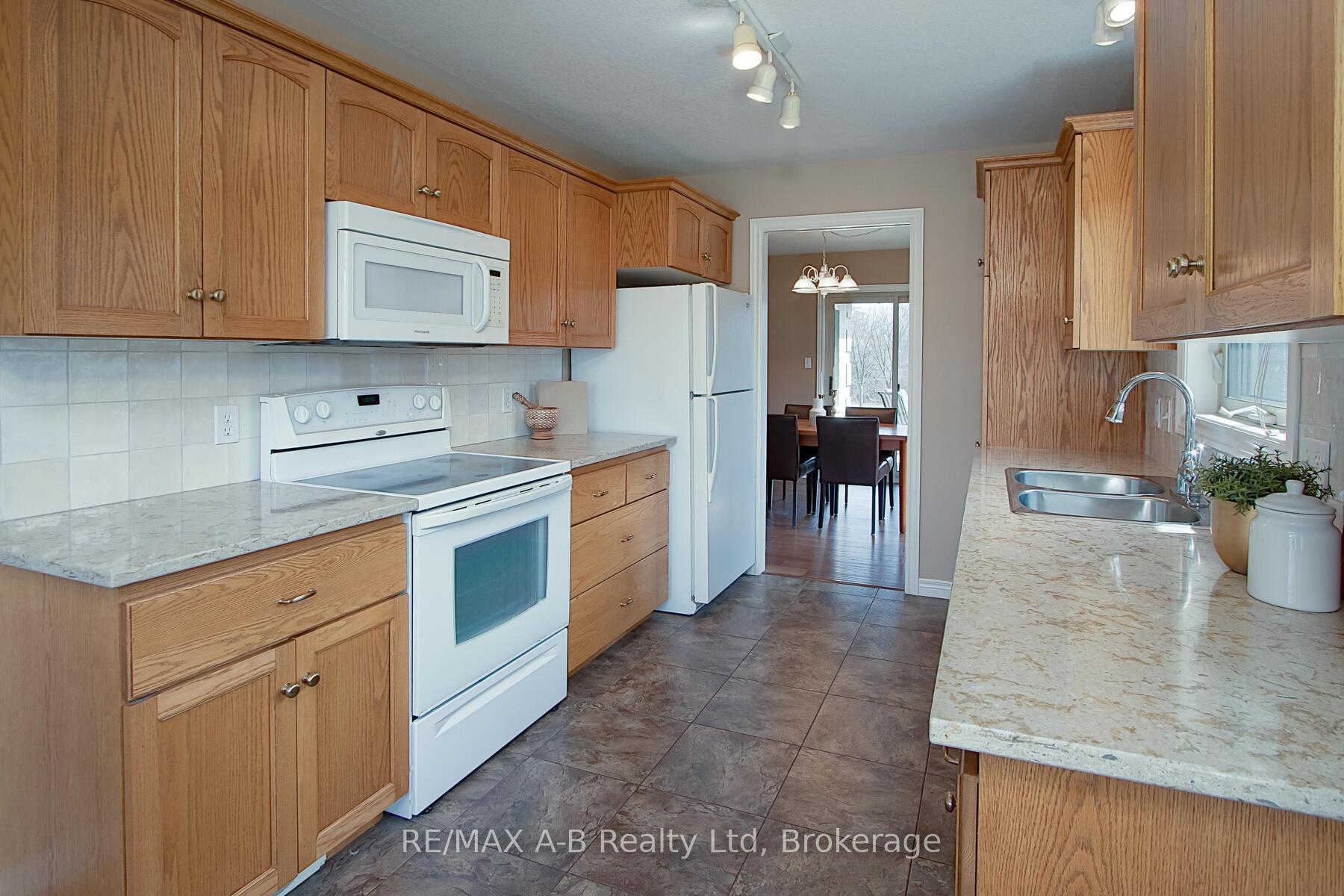 Photo 15 of Unit 3, 231 Napier Street, West Perth, Mitchell — HOMEH