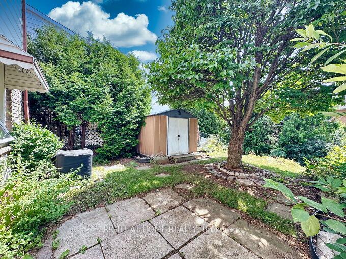 Photo 32 of 191 Royal Salisbury Way, Brampton, Madoc — HOMEH