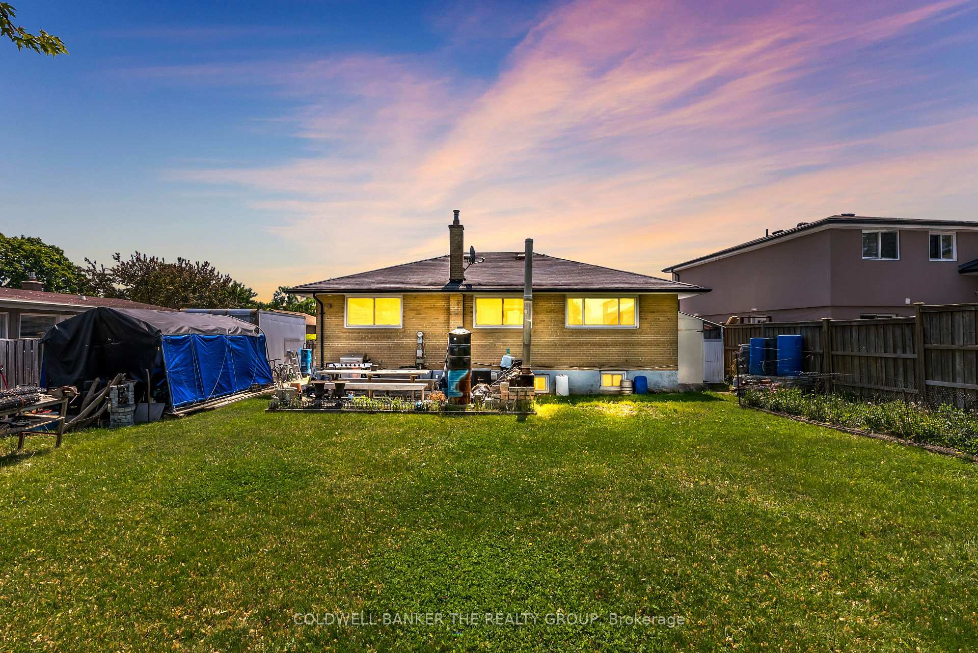 Photo 19 of 12 Sherwood Crescent, Brampton, Northwood Park — HOMEH