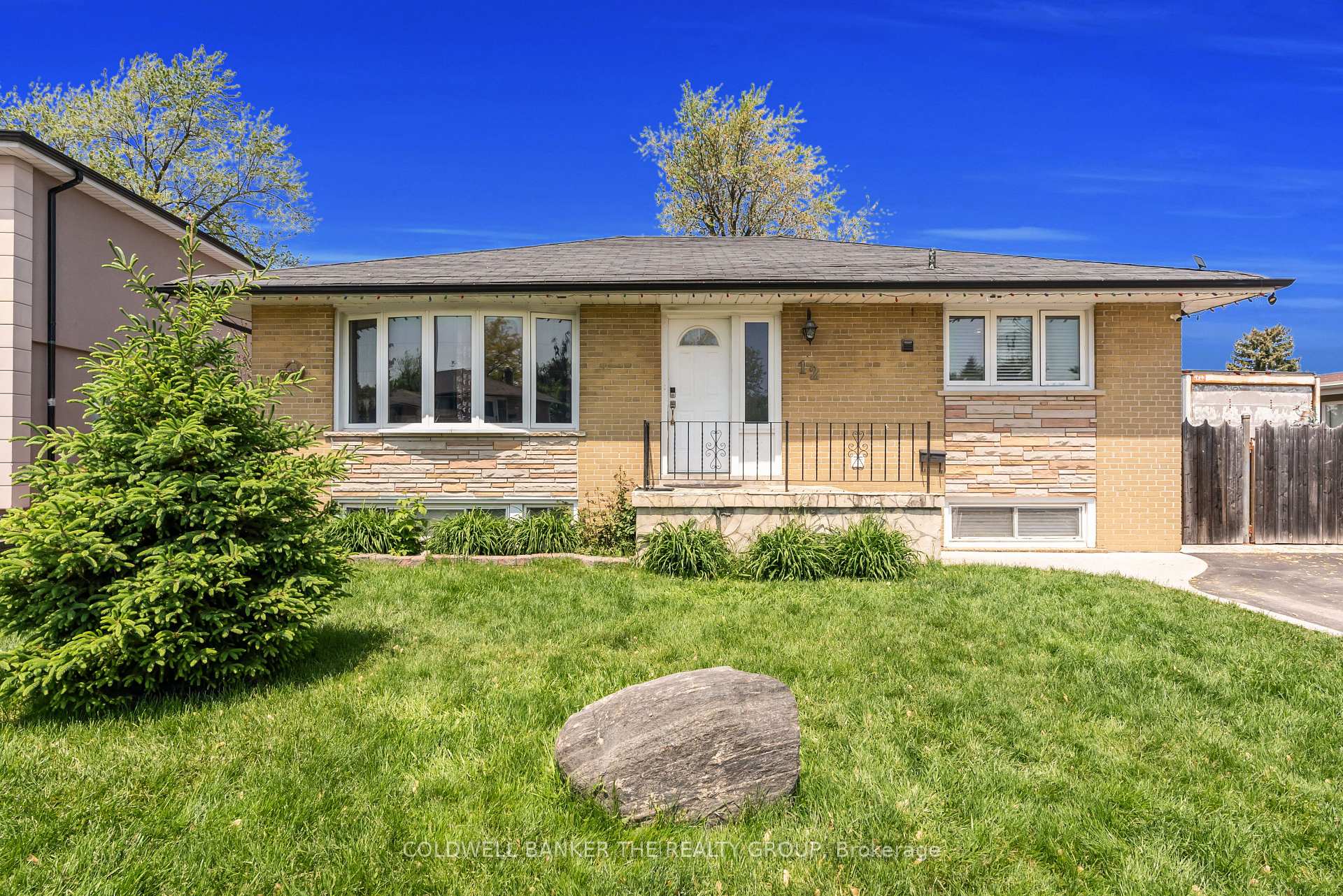 Photo 26 of 12 Sherwood Crescent, Brampton, Northwood Park — HOMEH