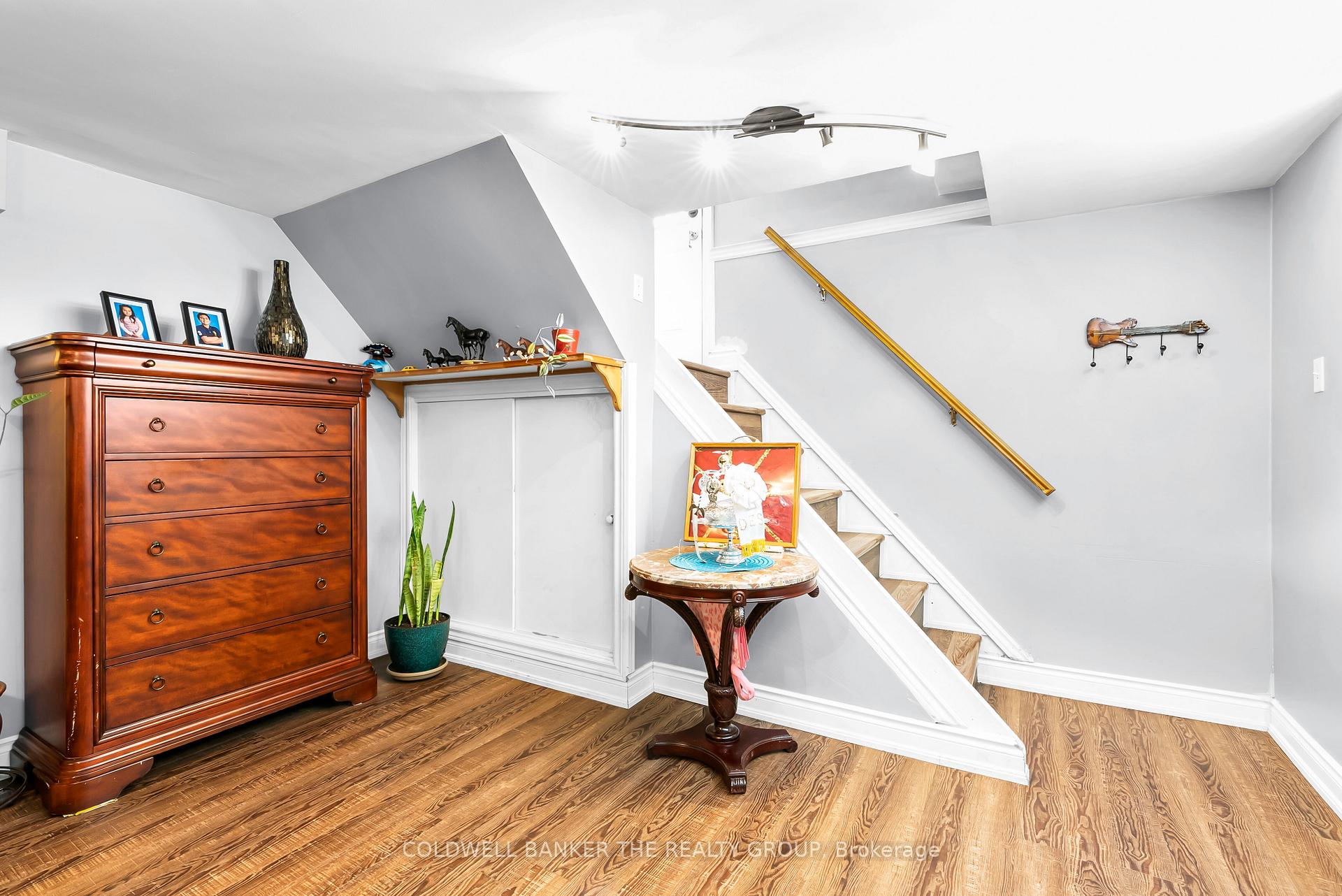 Photo 29 of 12 Sherwood Crescent, Brampton, Northwood Park — HOMEH