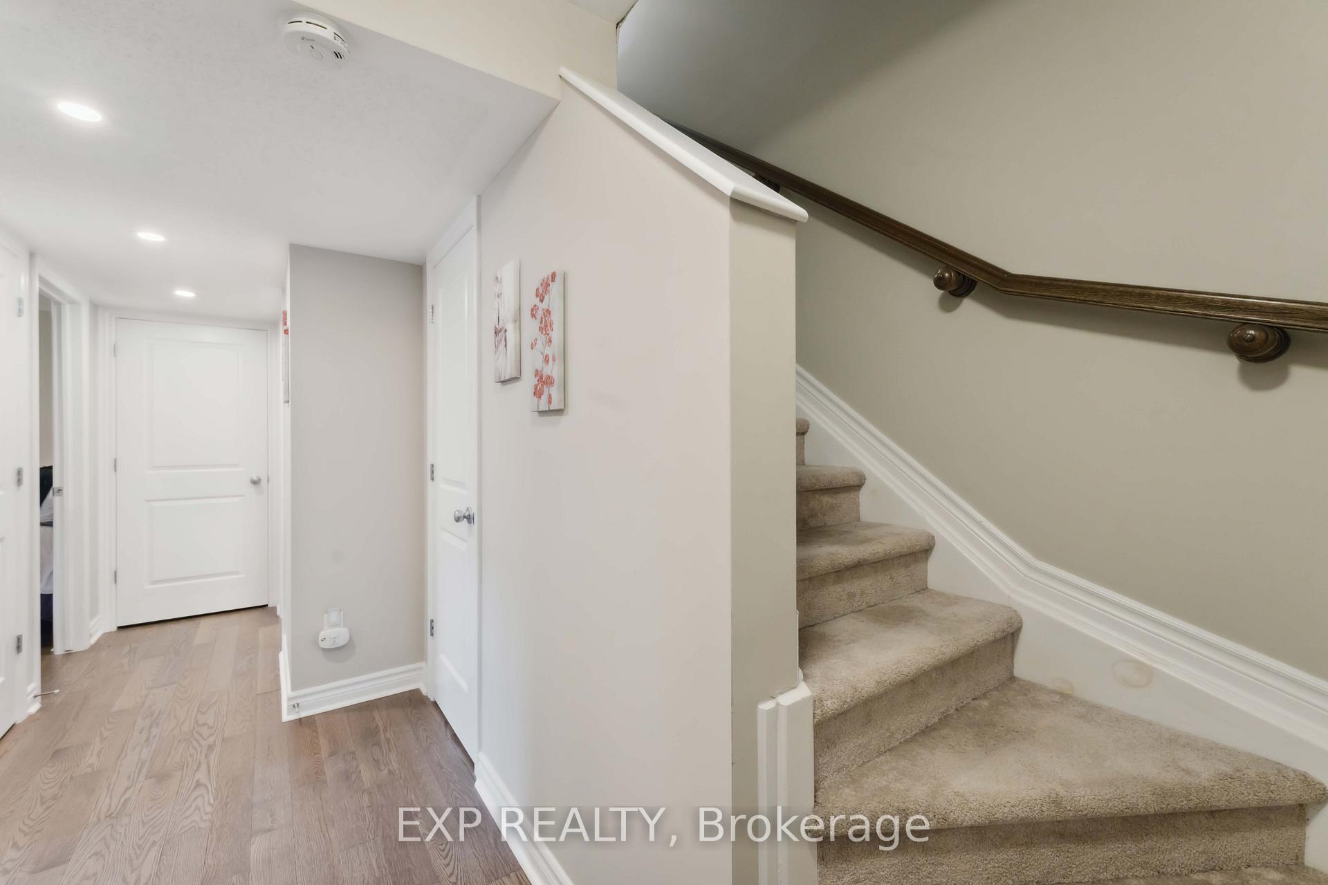 Photo 12 of 486 Clearbrook Drive, Ottawa, Barrhaven - Strandherd — HOMEH