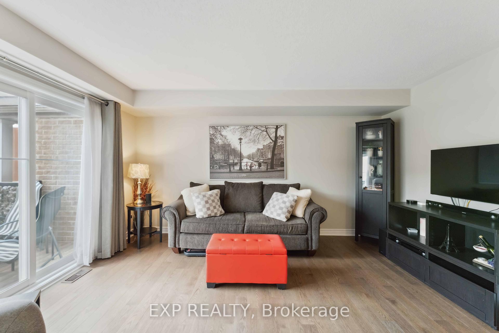 Photo 25 of 486 Clearbrook Drive, Ottawa, Barrhaven - Strandherd — HOMEH