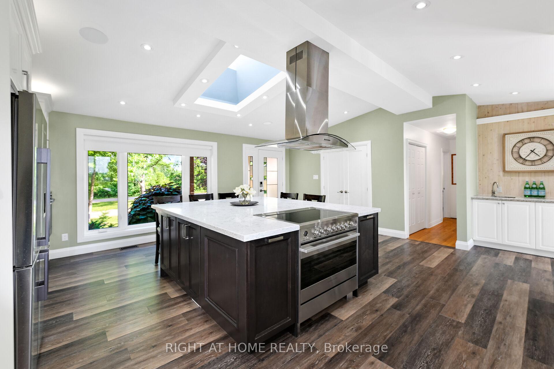 Photo 5 of 307 8th Concession Road E, Hamilton, Rural Flamborough — HOMEH