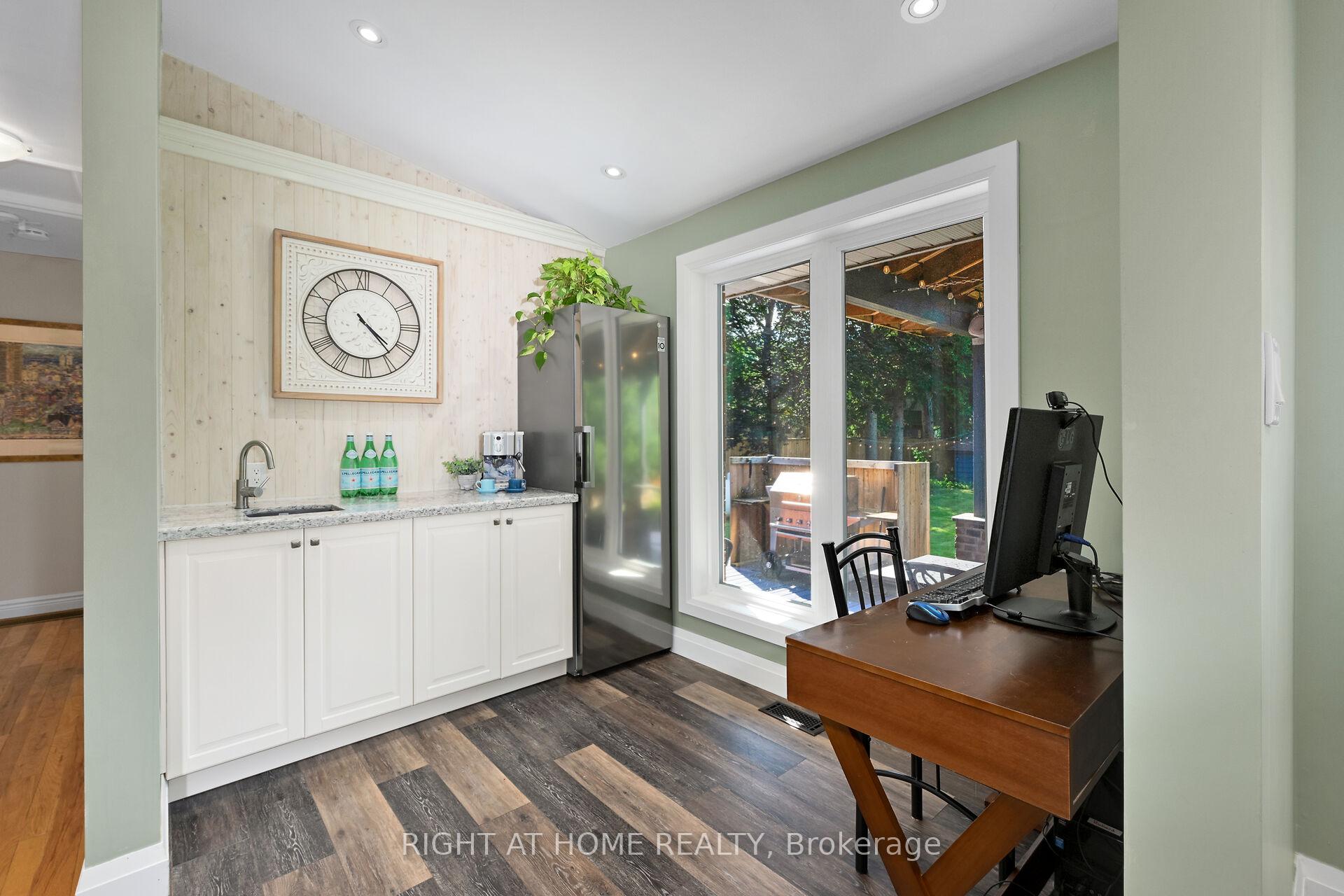 Photo 9 of 307 8th Concession Road E, Hamilton, Rural Flamborough — HOMEH