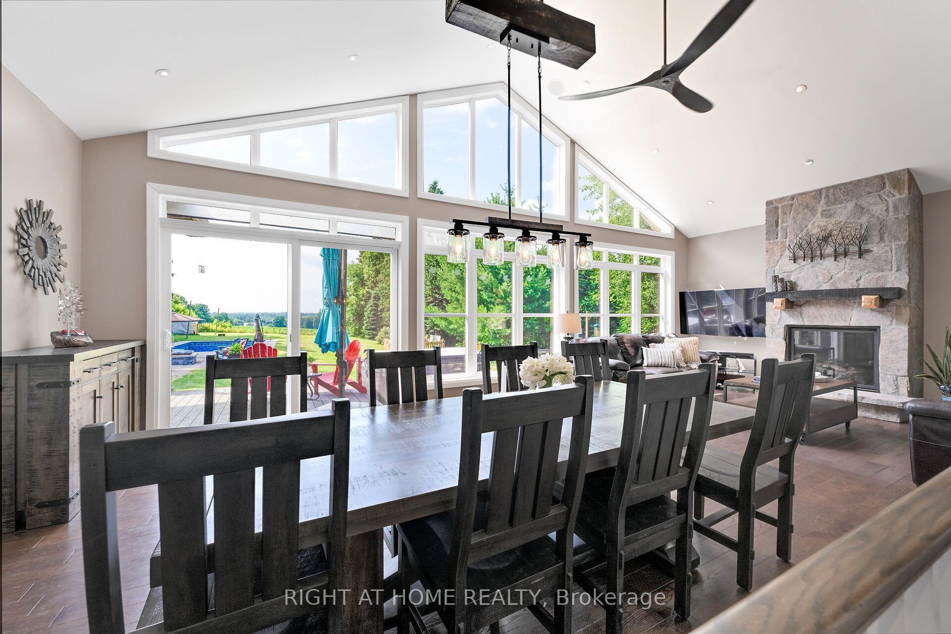 Photo 10 of 307 8th Concession Road E, Hamilton, Rural Flamborough — HOMEH