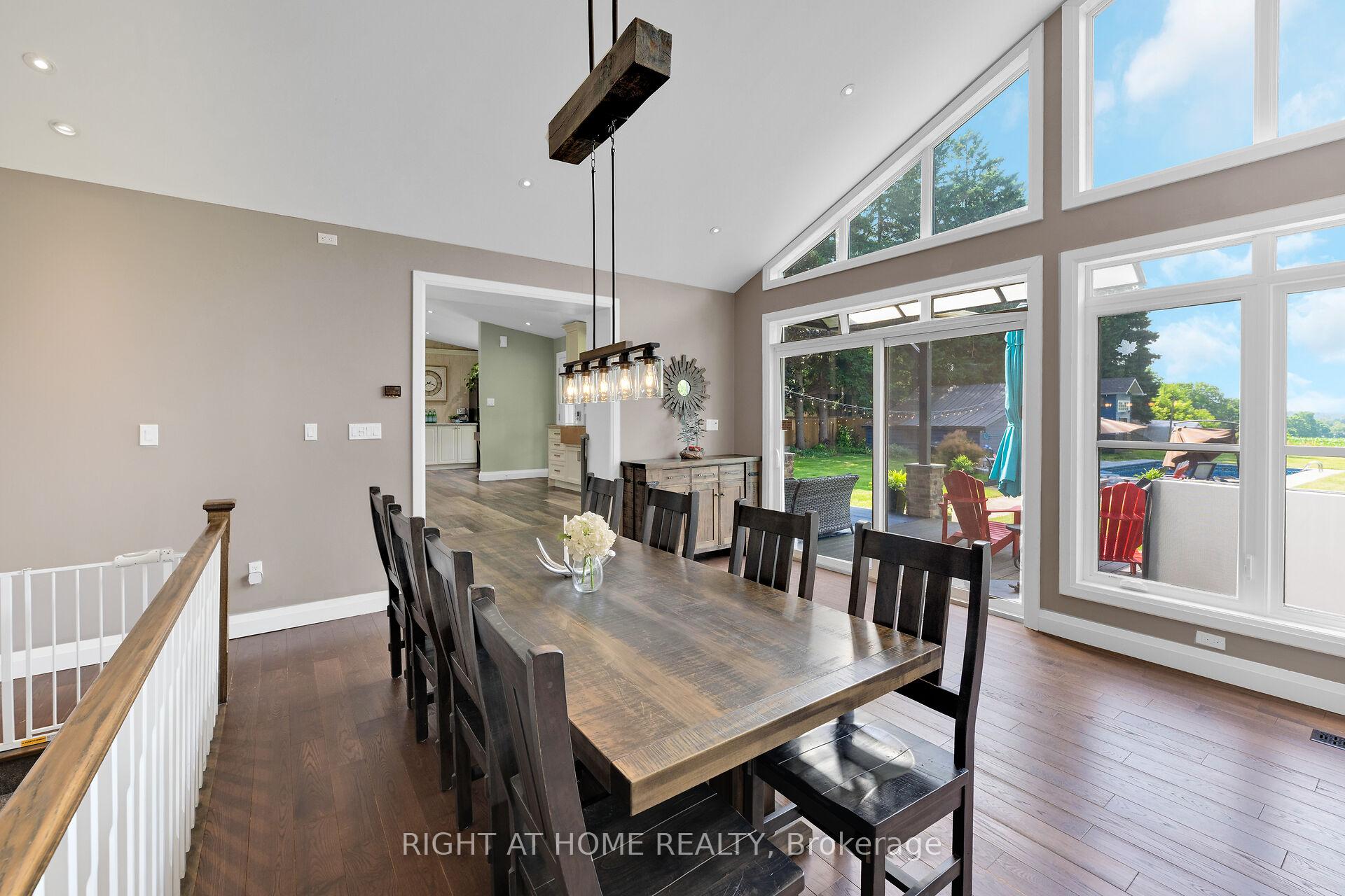 Photo 11 of 307 8th Concession Road E, Hamilton, Rural Flamborough — HOMEH
