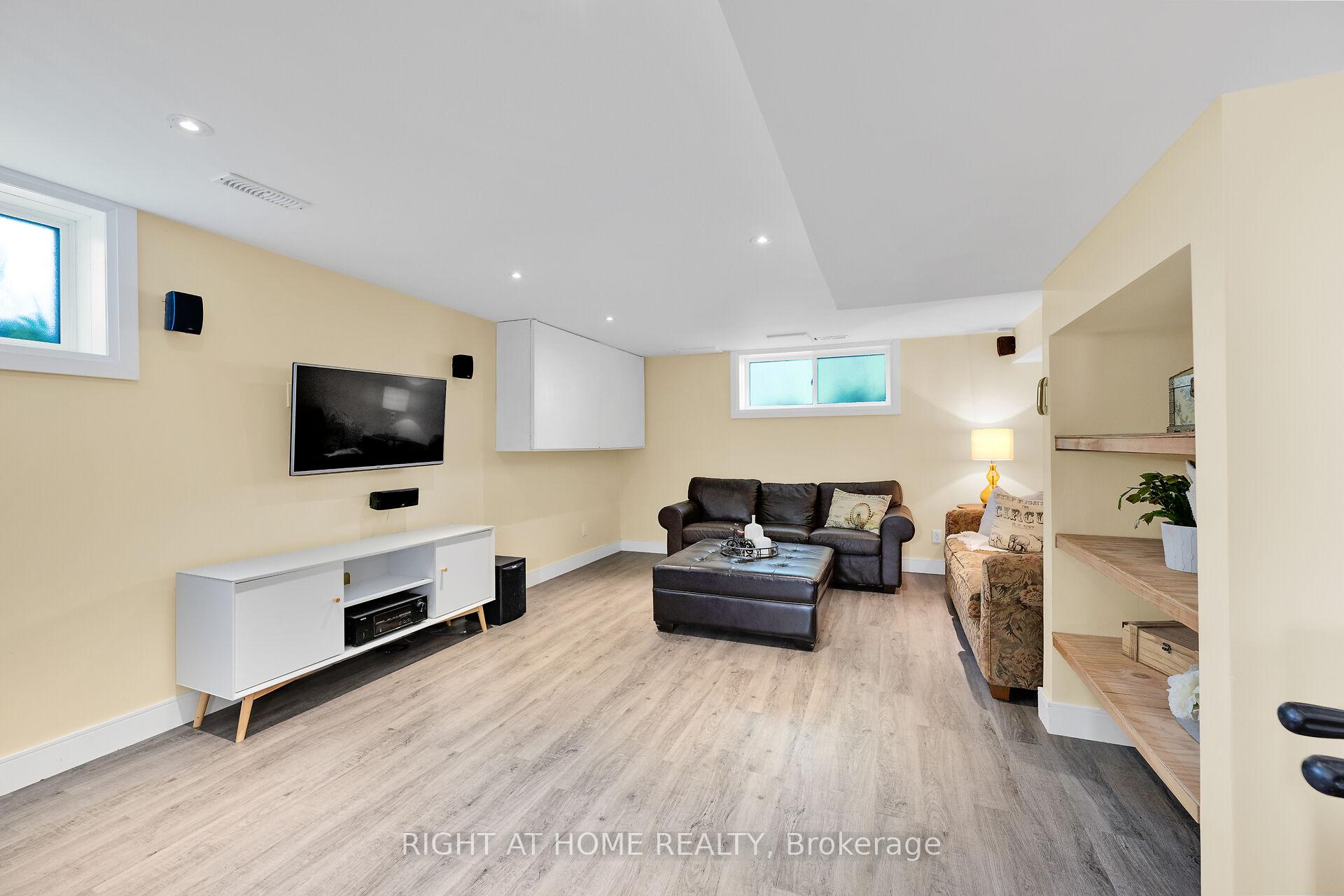 Photo 29 of 307 8th Concession Road E, Hamilton, Rural Flamborough — HOMEH
