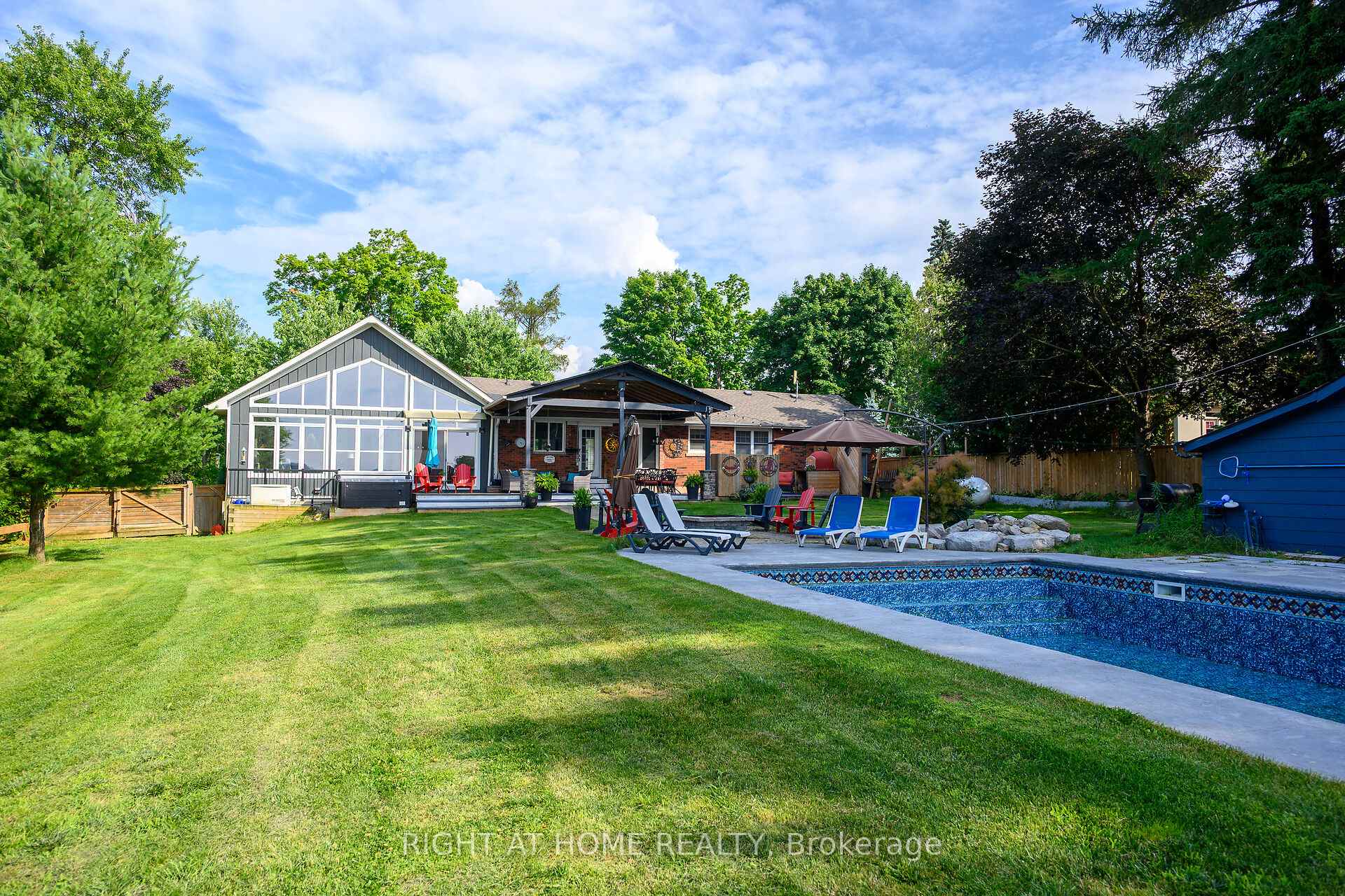 Photo 43 of 307 8th Concession Road E, Hamilton, Rural Flamborough — HOMEH