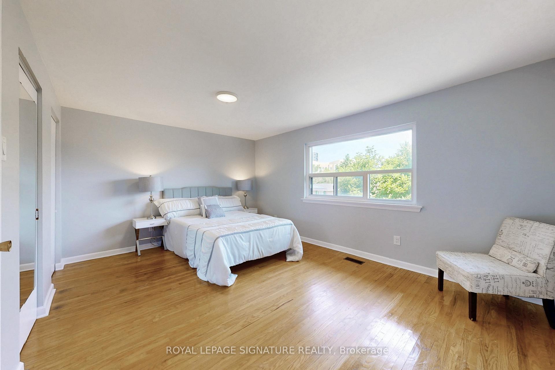 Photo 20 of 61 Centre Street S, Brampton, Brampton East — HOMEH
