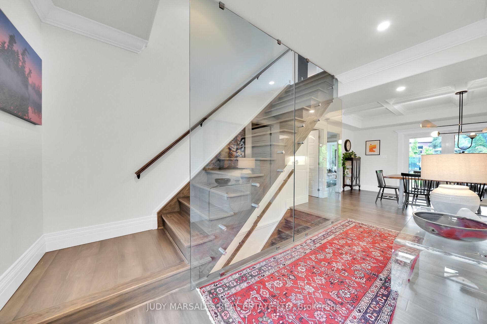 Photo 5 of 36 Parkside Avenue, Hamilton, Dundas — HOMEH