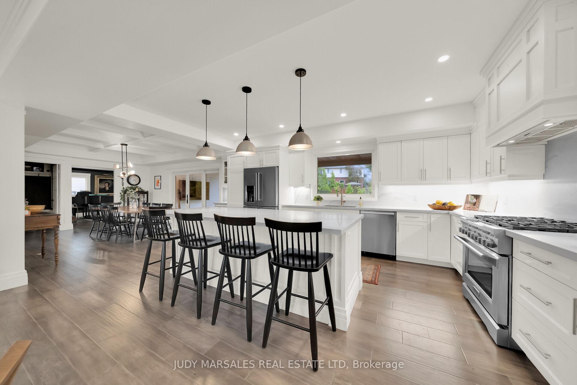 Photo 10 of 36 Parkside Avenue, Hamilton, Dundas — HOMEH