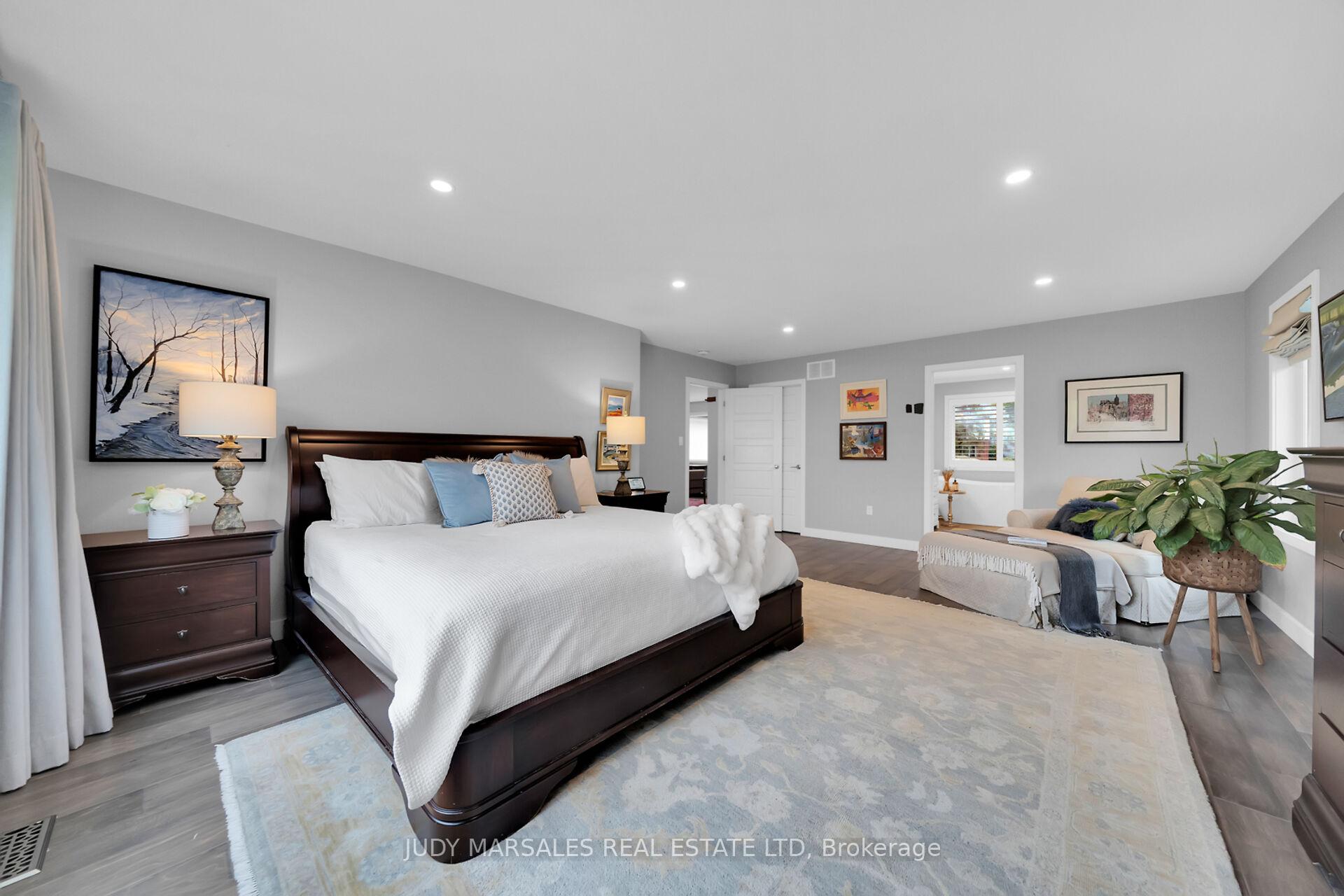 Photo 21 of 36 Parkside Avenue, Hamilton, Dundas — HOMEH
