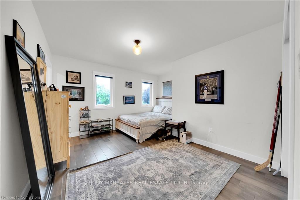 Photo 32 of 36 Parkside Avenue, Hamilton, Dundas — HOMEH