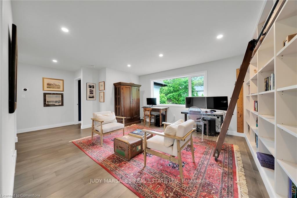 Photo 33 of 36 Parkside Avenue, Hamilton, Dundas — HOMEH