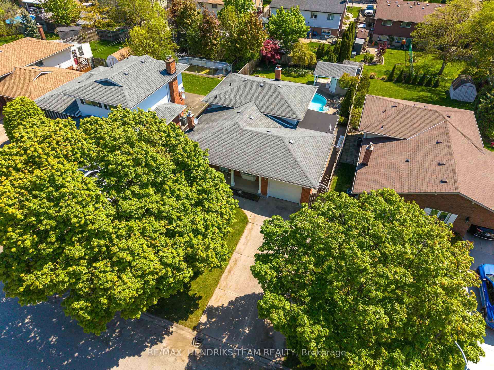 Photo 66 of 8 Dolly Circle, St. Catharines, Secord Woods — HOMEH
