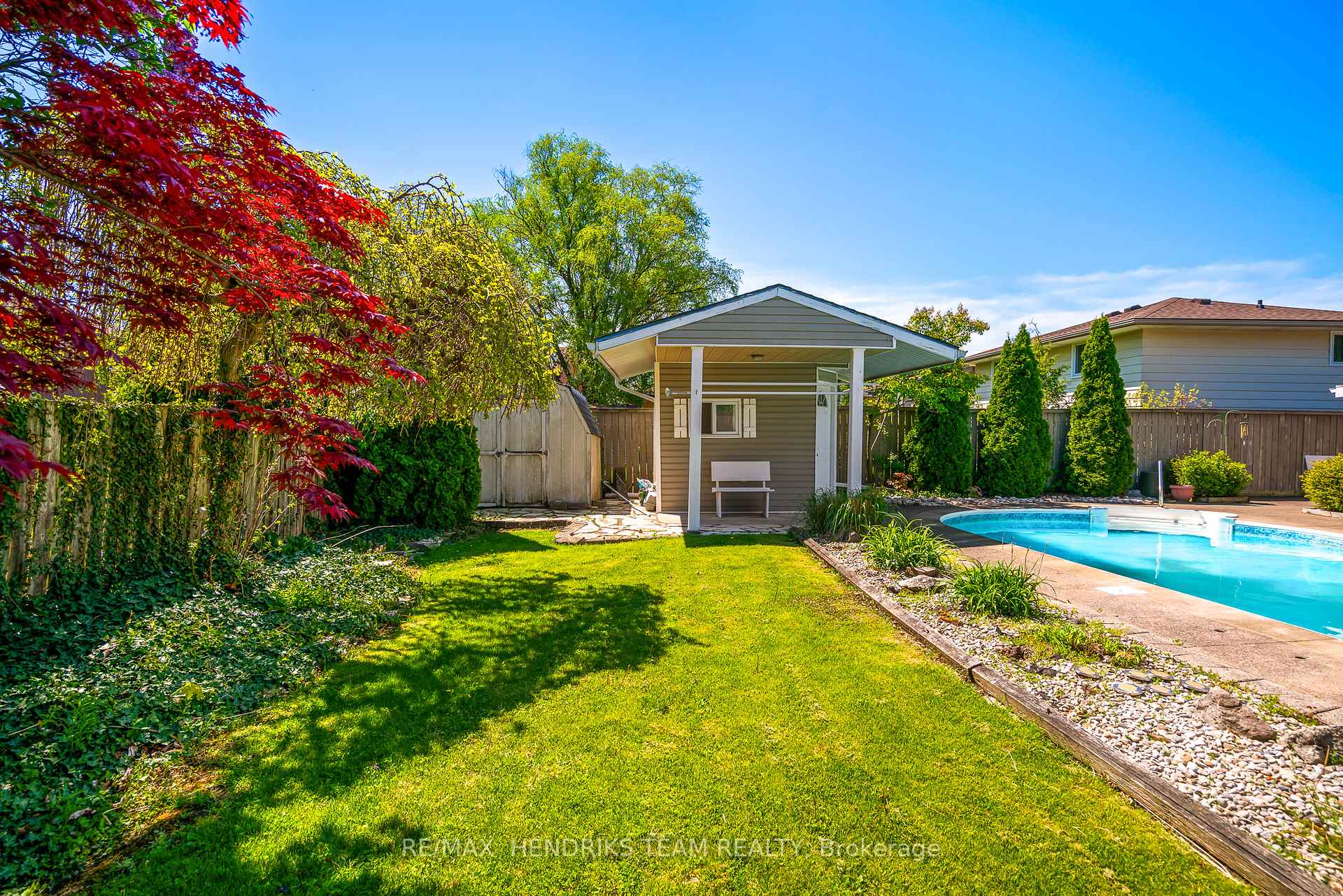 Photo 49 of 8 Dolly Circle, St. Catharines, Secord Woods — HOMEH