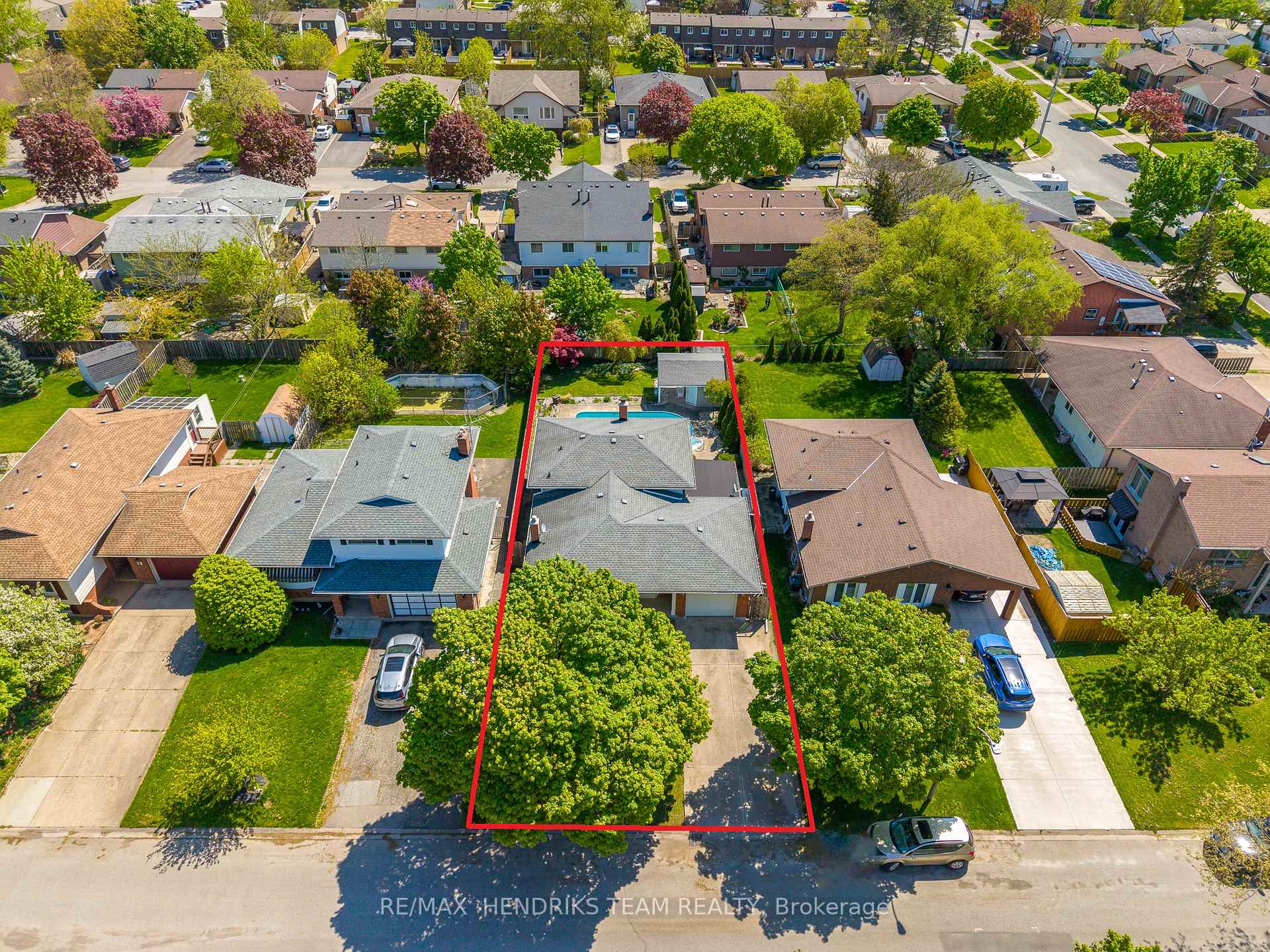 Photo 51 of 8 Dolly Circle, St. Catharines, Secord Woods — HOMEH