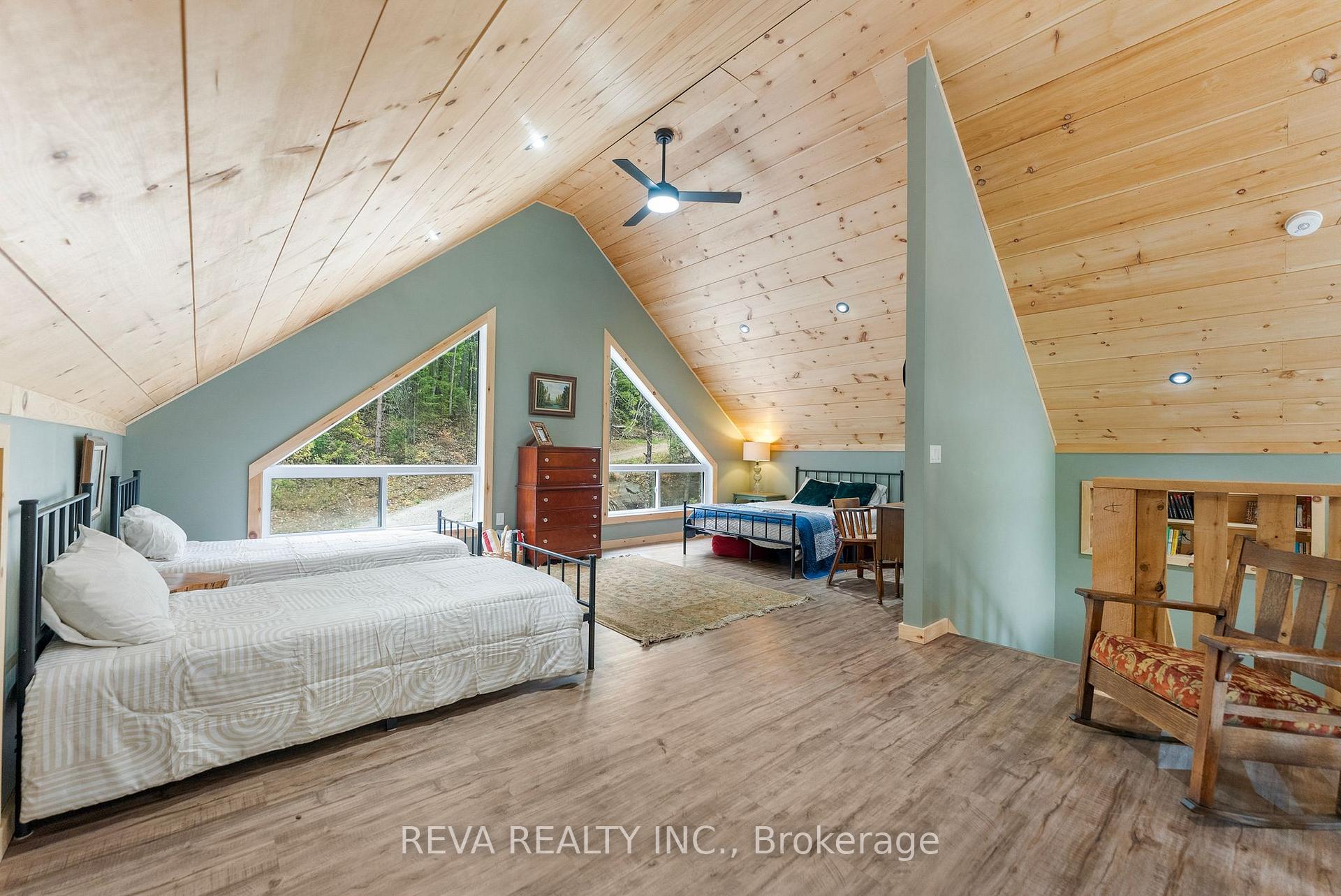 Photo 10 of 864 Jeffrey Lake Road, Faraday — HOMEH