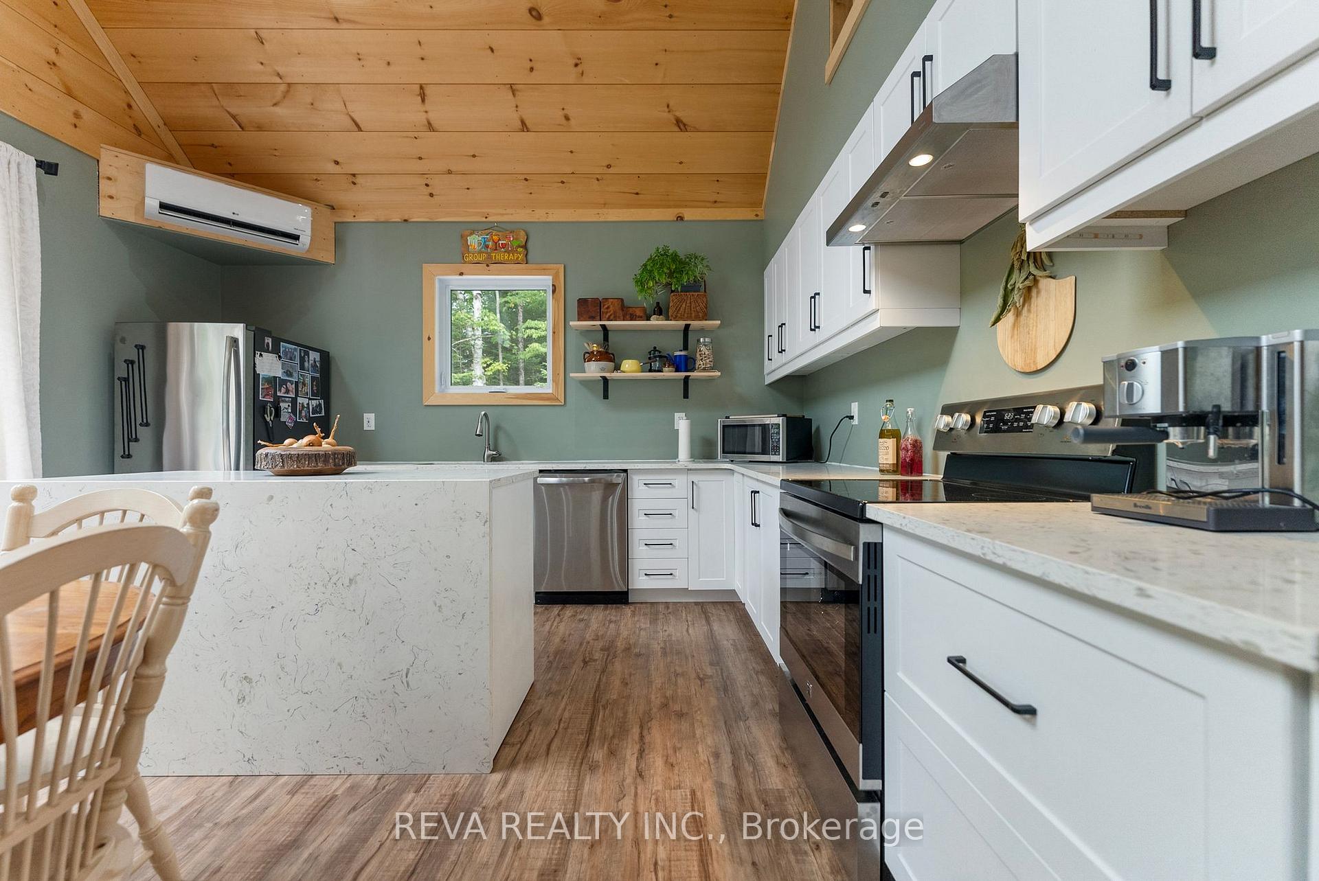 Photo 15 of 864 Jeffrey Lake Road, Faraday — HOMEH