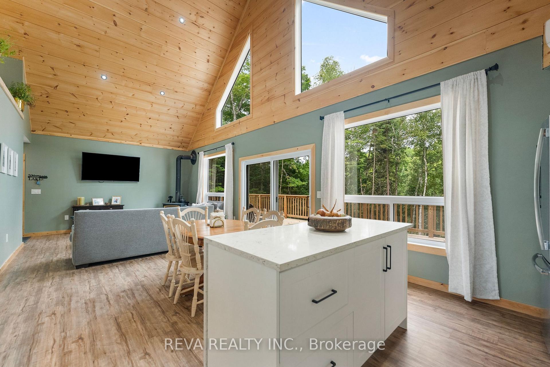 Photo 16 of 864 Jeffrey Lake Road, Faraday — HOMEH
