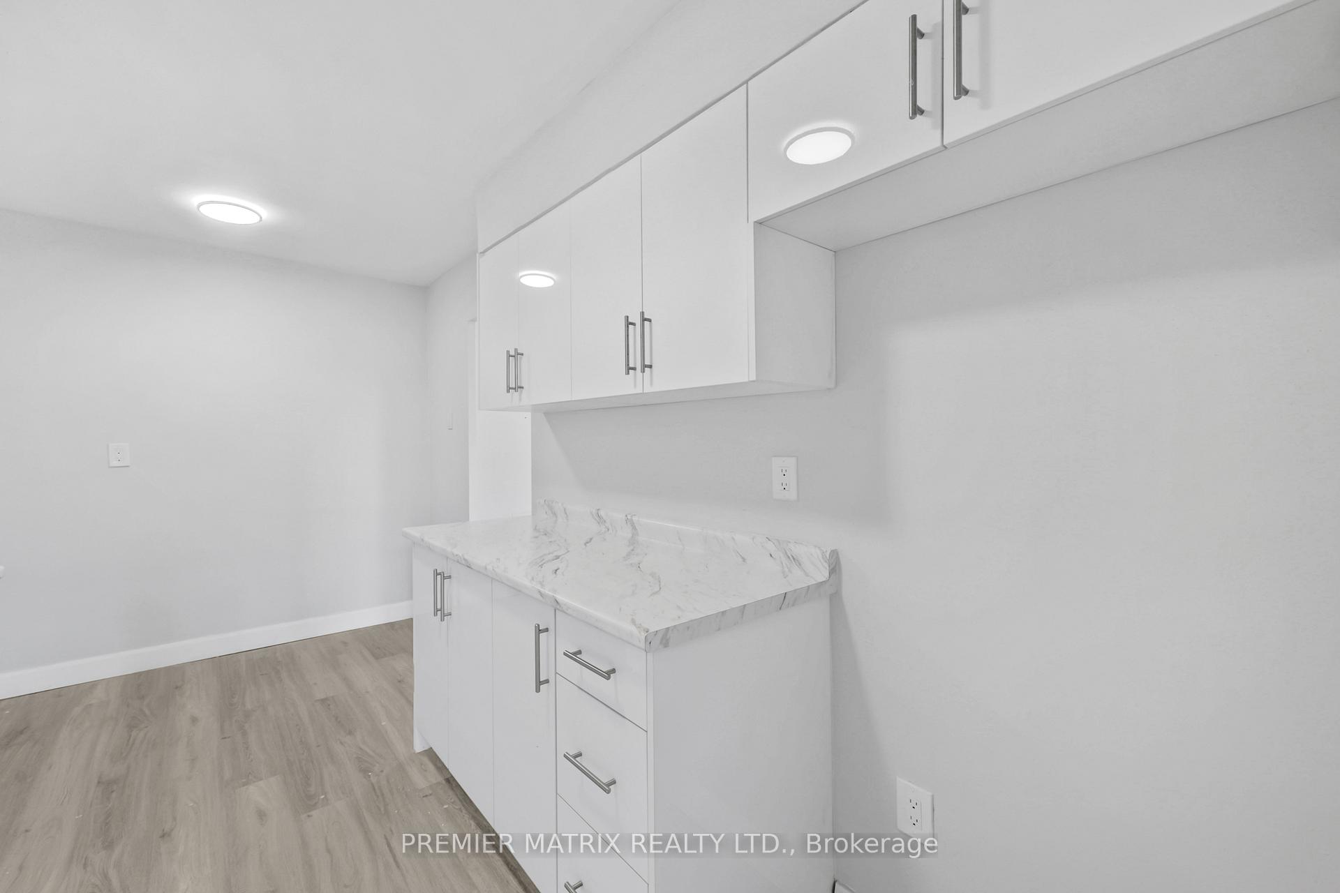 Photo 33 of Unit 1015, 65 Thorncliffe Park Drive, Toronto, Thorncliffe Park — HOMEH